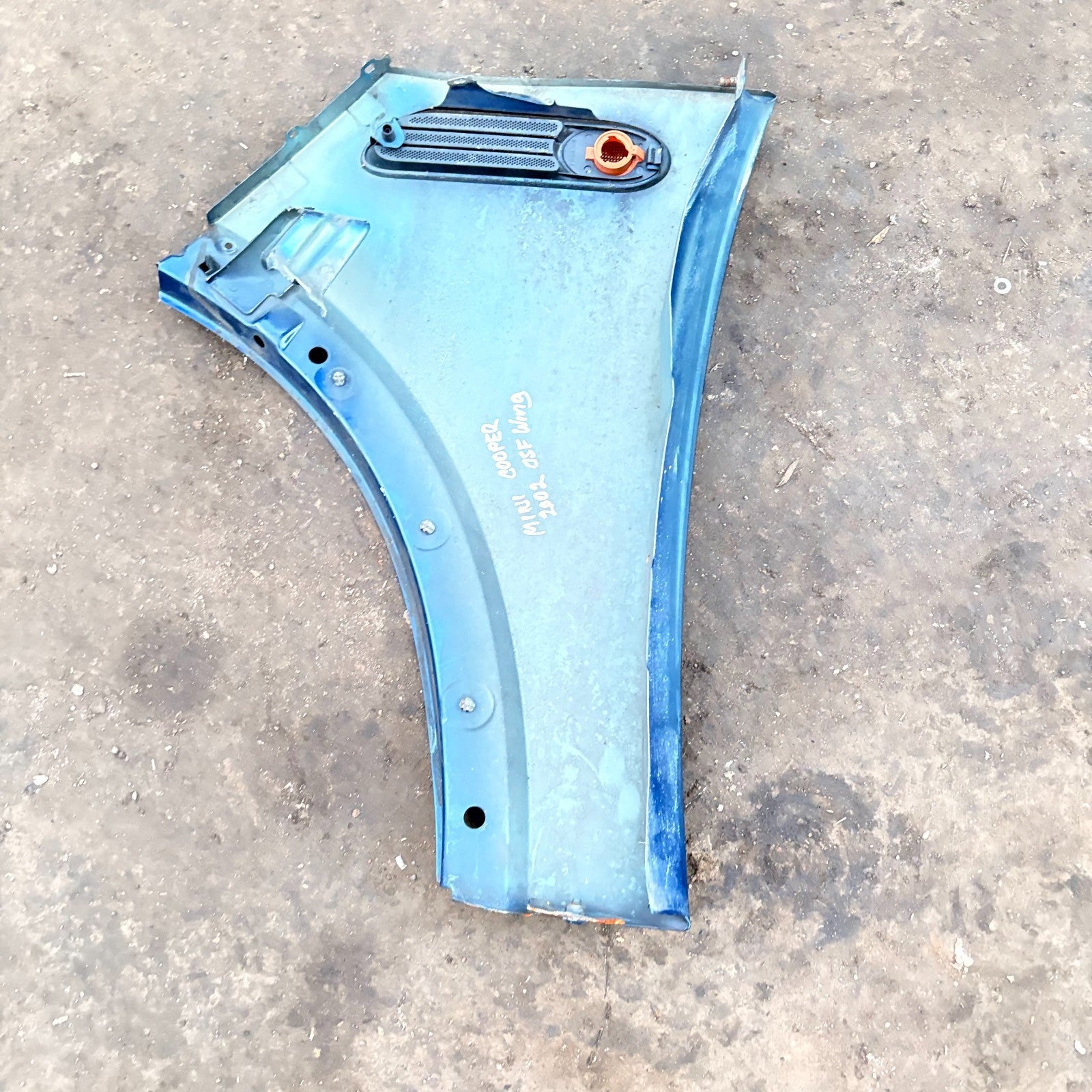 MINI Cooper One R50/R53 2002-2006 Front Right Wing Fender Side Repeater O/S Blue