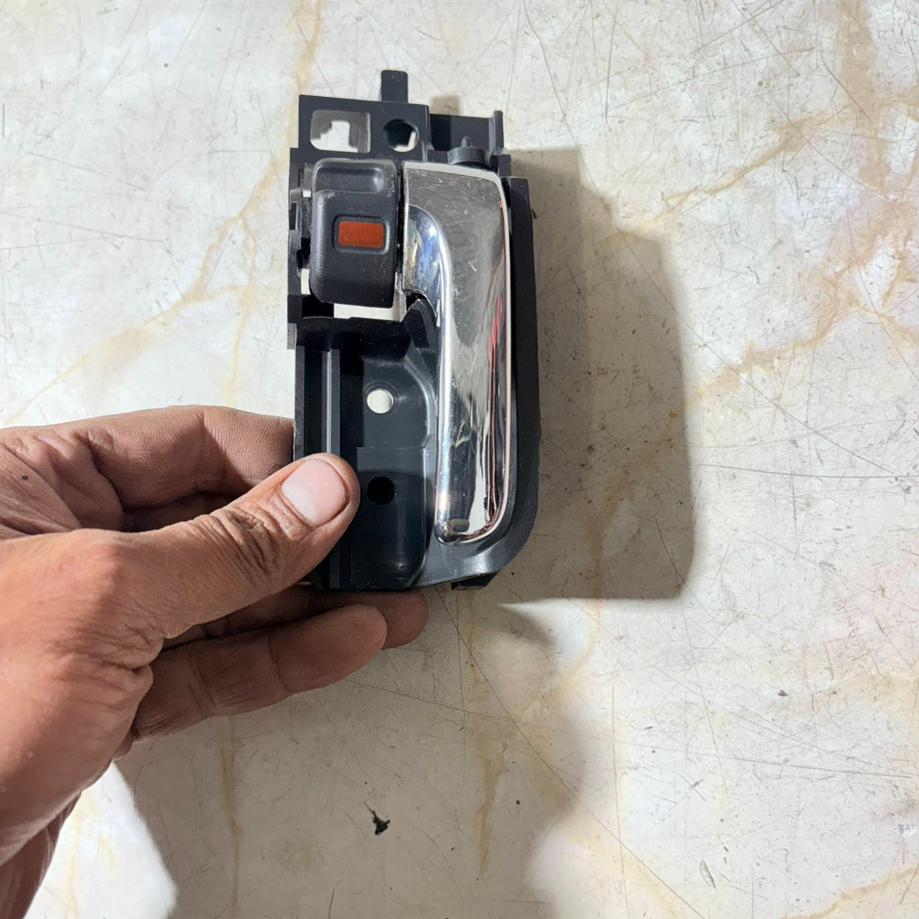 Toyota Corolla 2000-2006 Right Rear Interior Door Handle