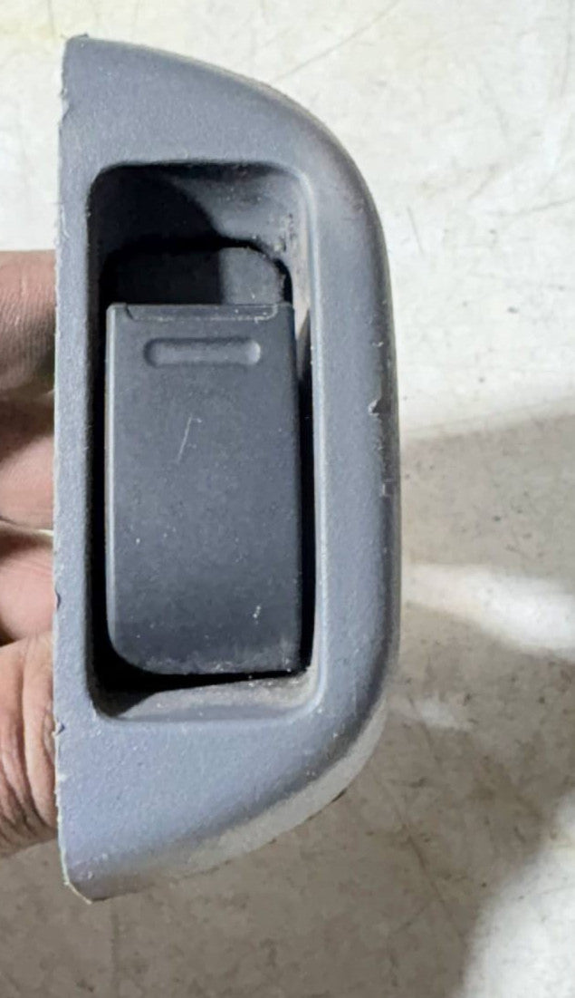 CITROEN C1 MK1 WINDOW SWITCH 74232-0H010 5DR PASSENGER FRONT 2009