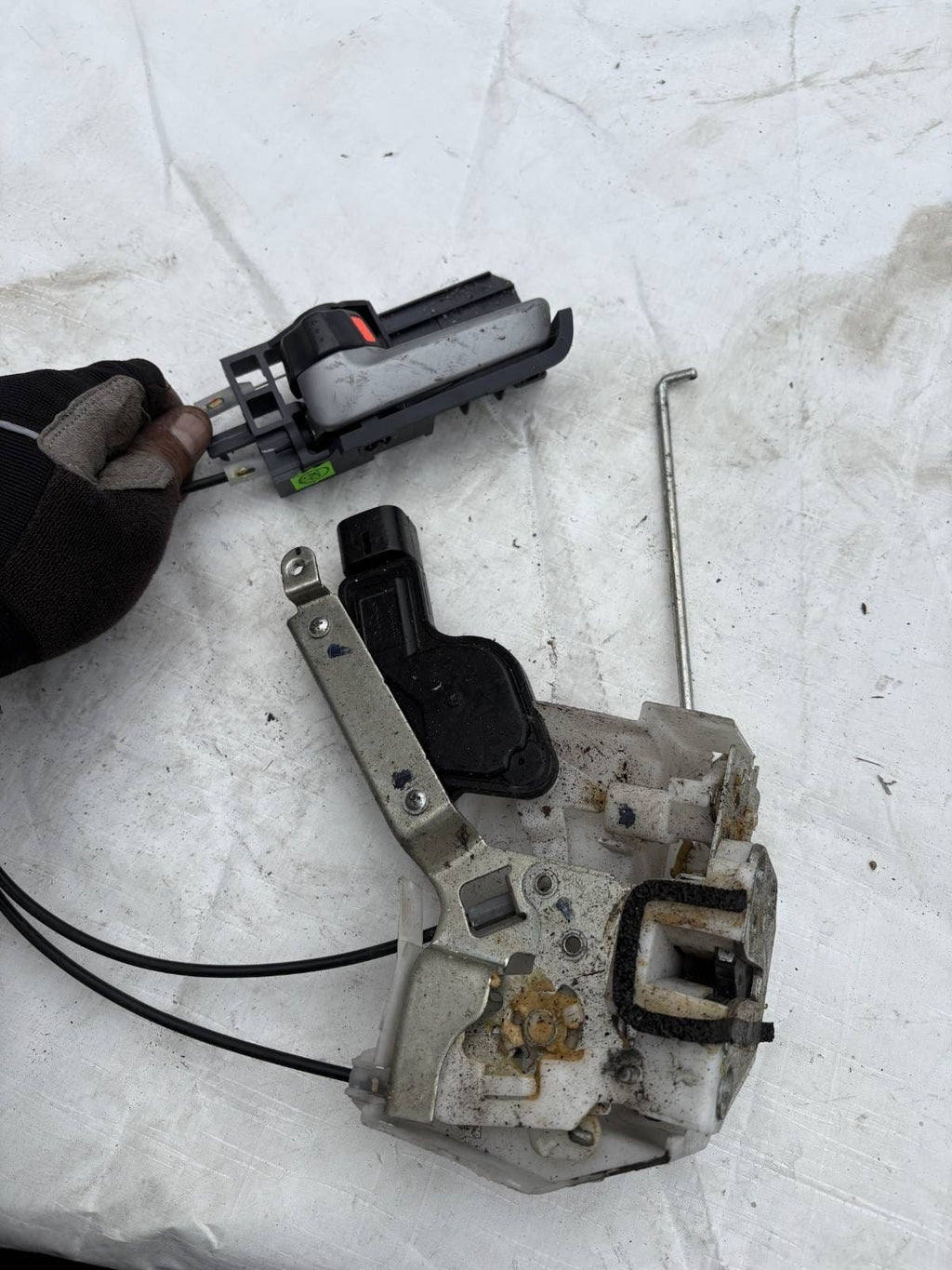 Nissan Pixo Door Lock Mechanism 8313075J0PIA02