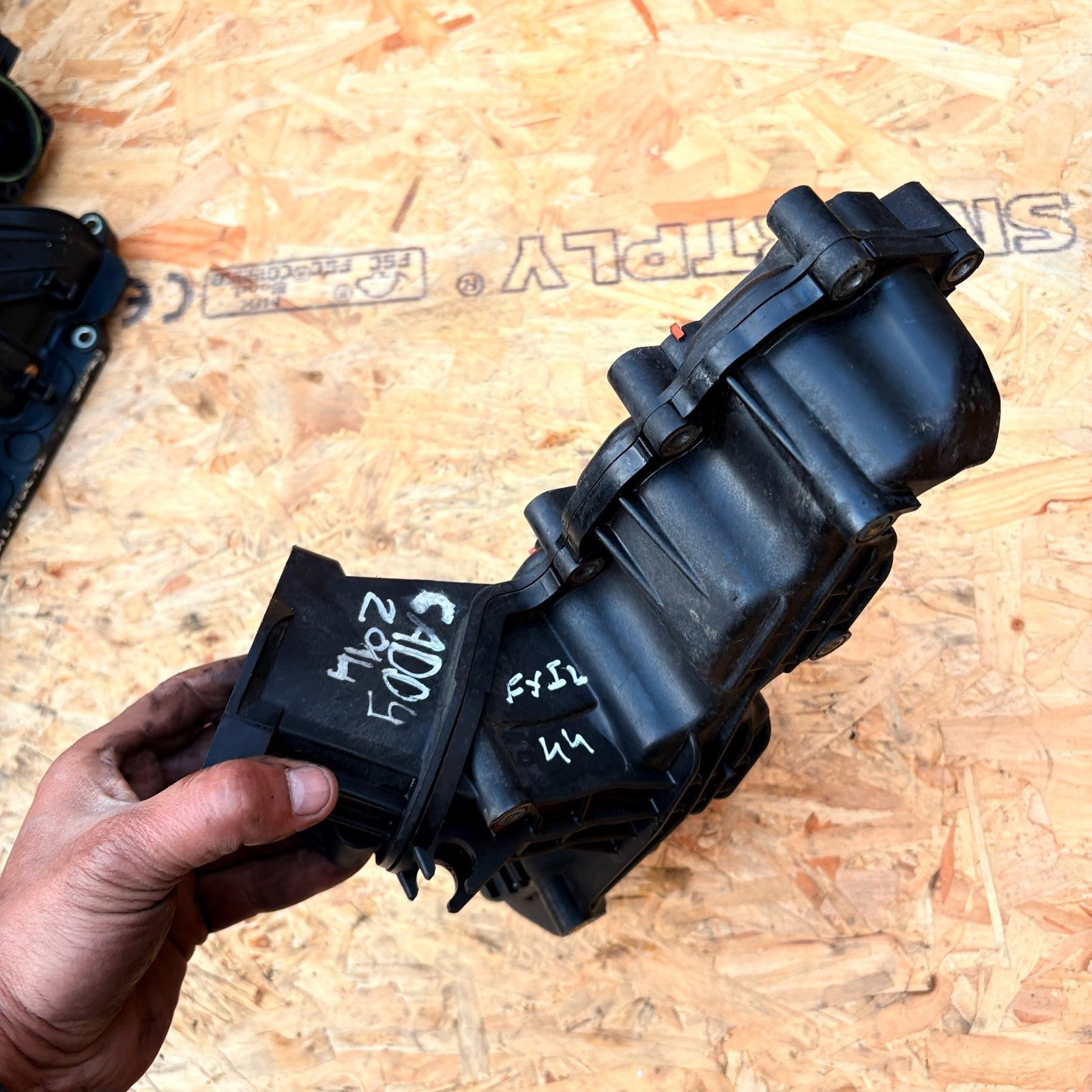 Volkswagen Caddy 2014 MK3 Intake/Inlet Manifold 1.6 Diesel 03L129711