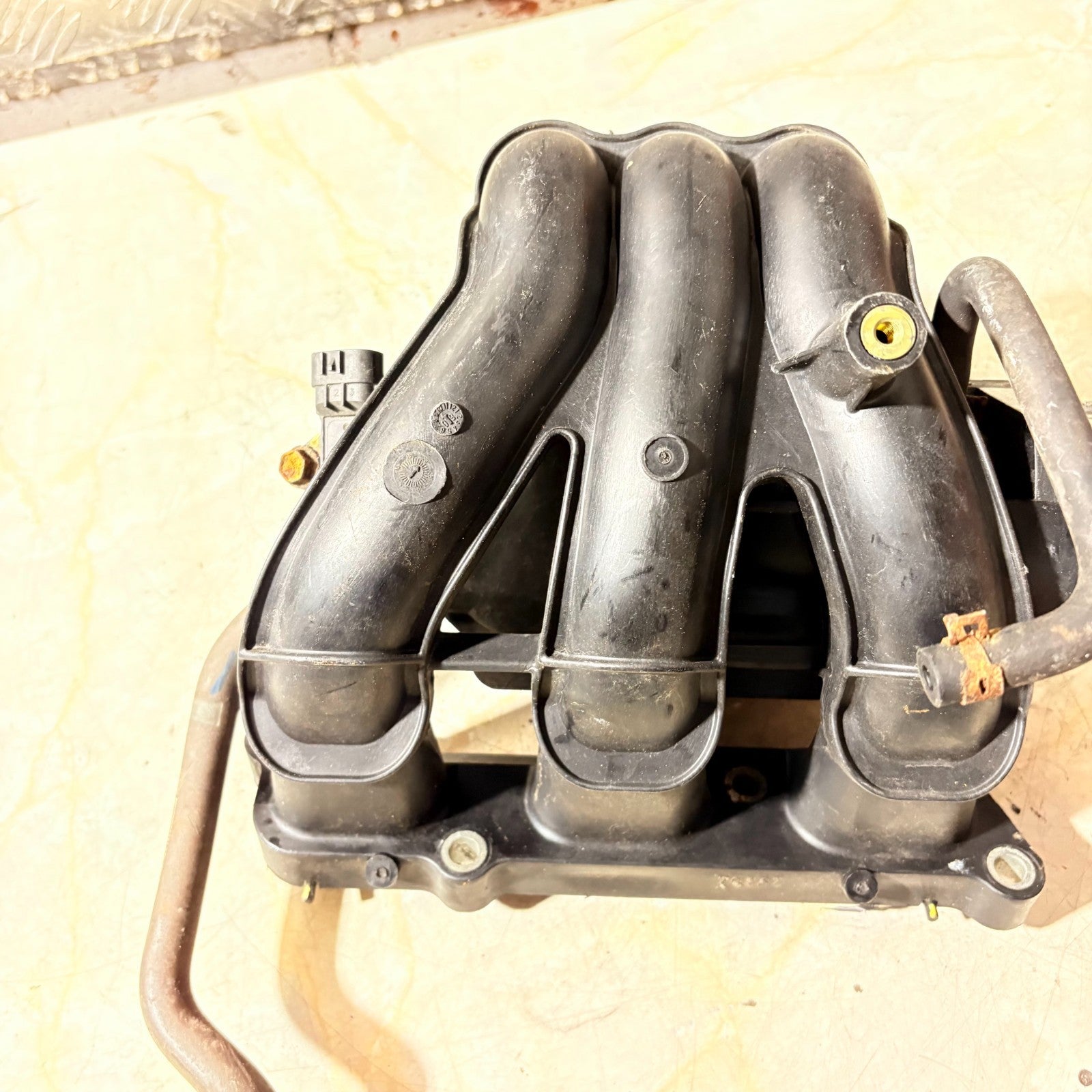 SUZUKI ALTO MK7 INTAKE MANIFOLD 1027229S01 68HP 1.0 PETROL K10B 09-14