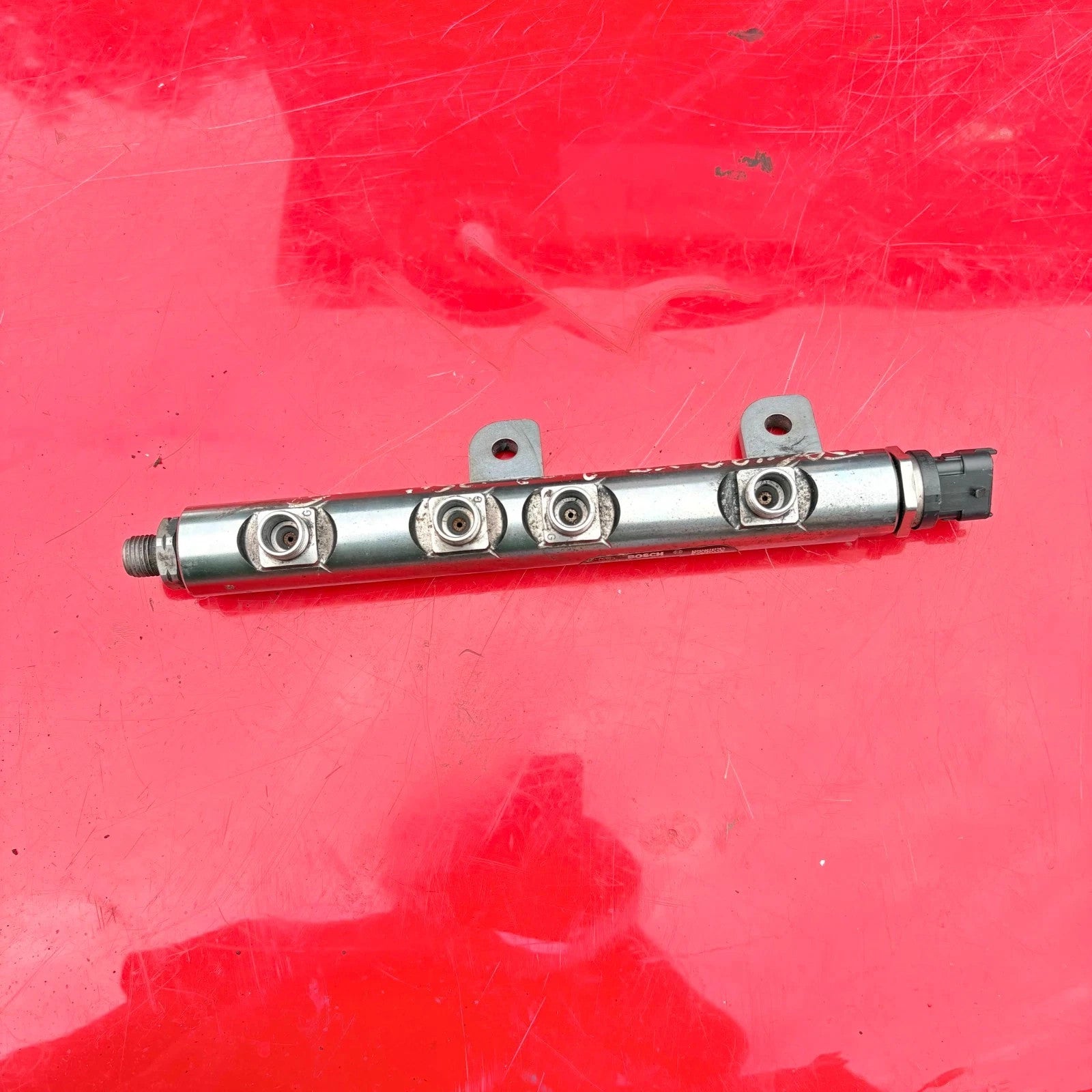 Jaguar XF X250 3.0D Fuel Injection Rail Bosch 0445216030 9X2Q-9D280-FA 09-15