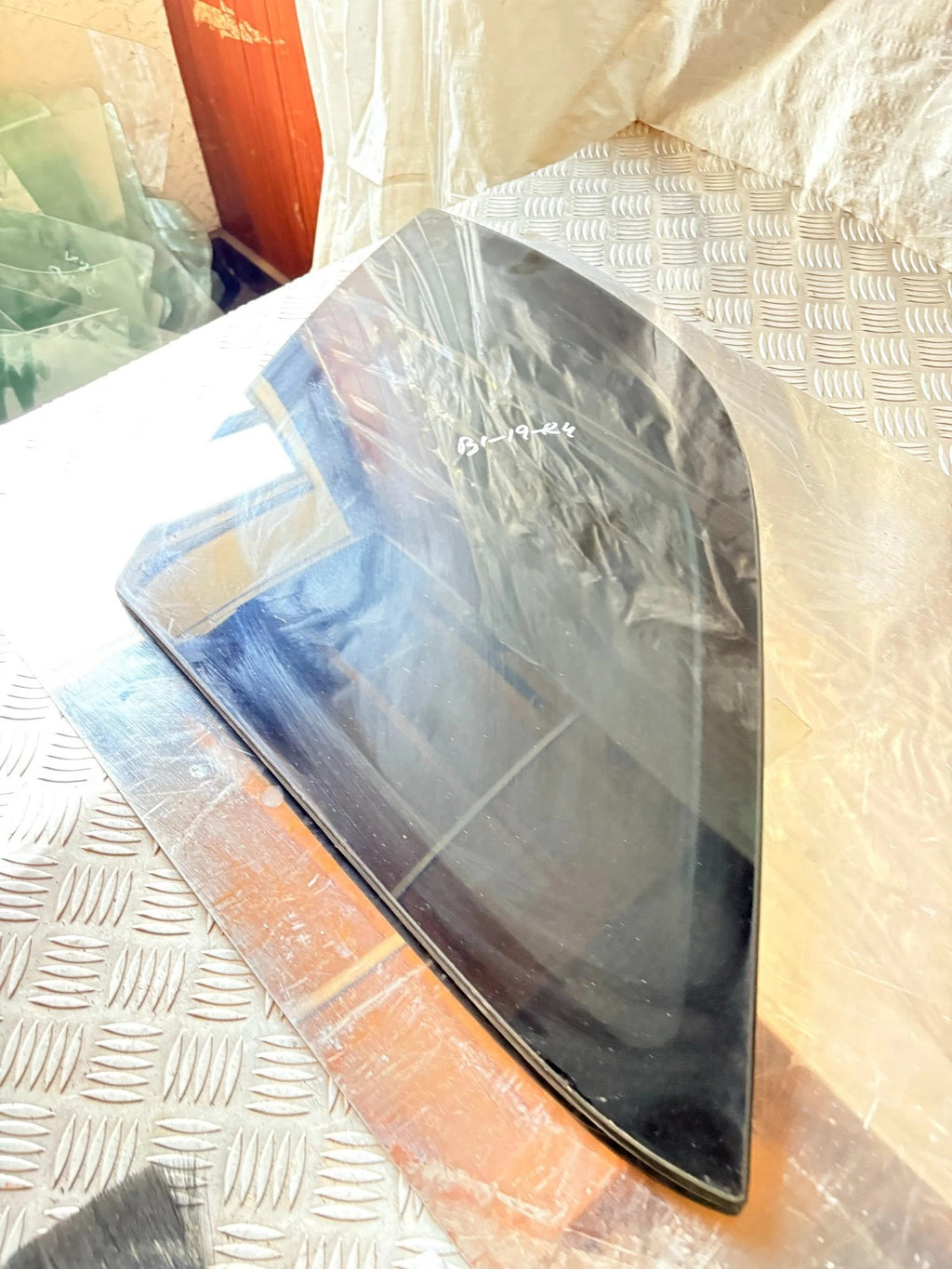 Mercedes ML W163 1998-2005 Rear Left Door Quarter Glass Tinted AS3 A1636700312