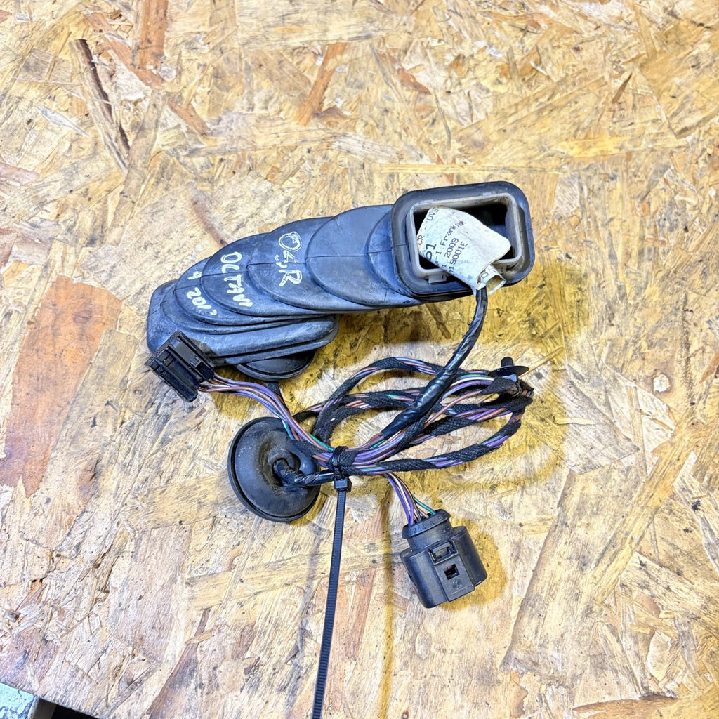 SKODA OCTAVIA REAR DRIVERS RIGHT SIDE DOOR WIRING LOOM HARNESS 2017