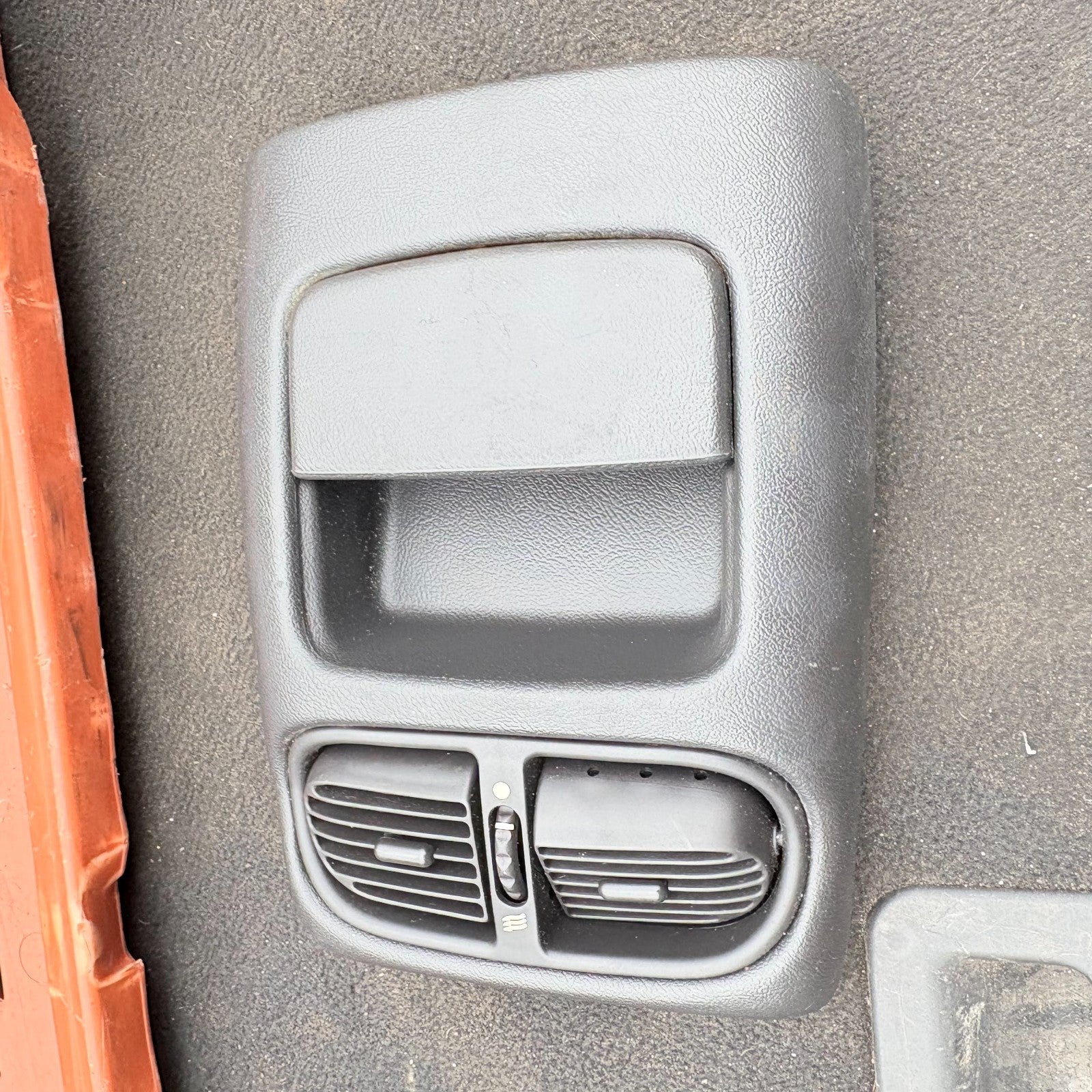2007 Jaguar S Type Center Console Air Vent VB2560