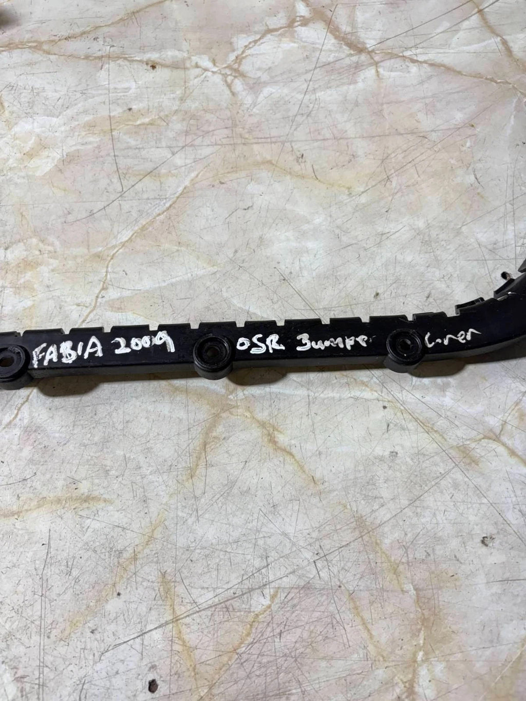 Skoda Fabia Rear Bumper Cover/Bracket 2009 OSR 509807394