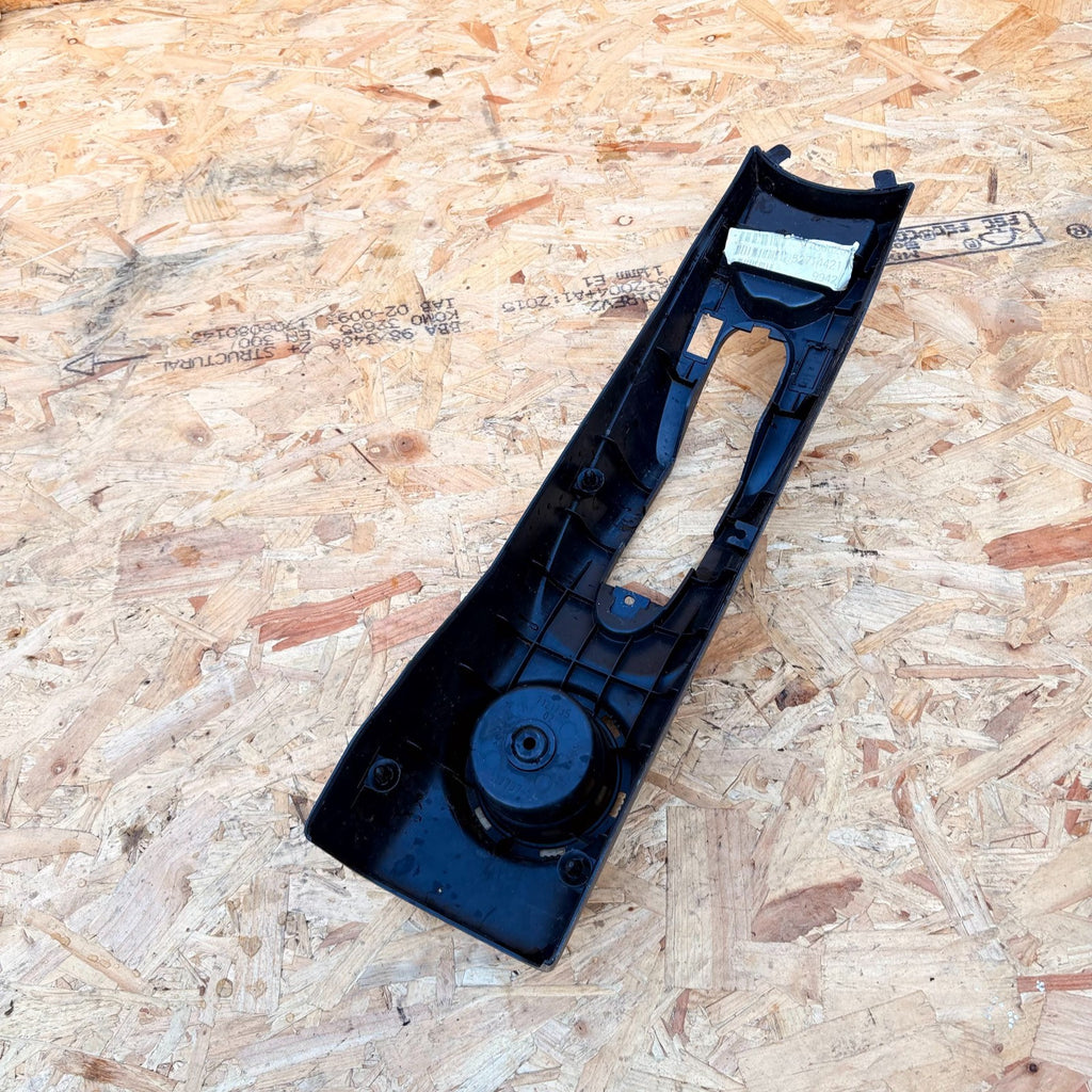 Mini One 2001-2006 Lower Centre Console 7121735
