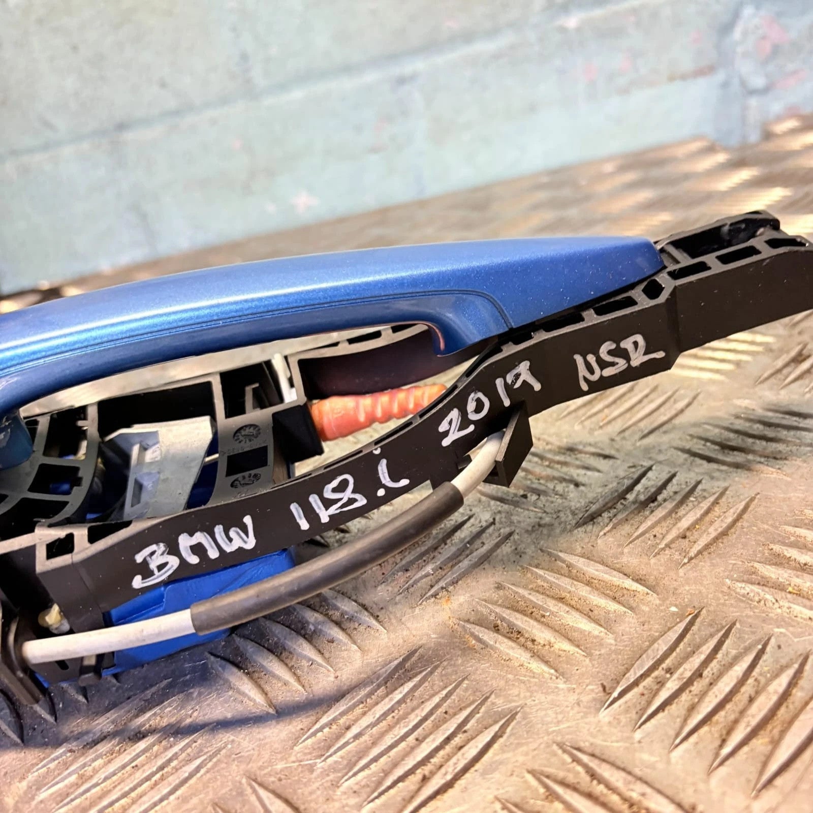 BMW 1 Series F20 5DR 2012-2017 Rear Left Outer Door Handle Blue 51227321641