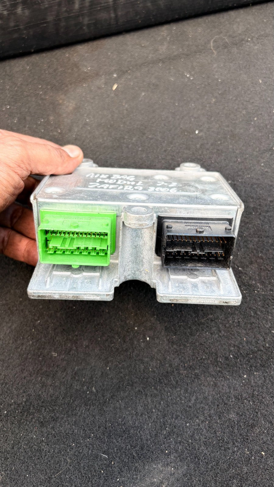 Vauxhall Zafira B 2005-2009 Airbag Control Module SRS ECU 13241766 IDENT AA