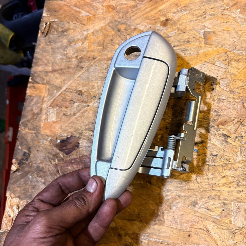 FIAT PUNTO EVO 2009-2012 EXTERIOR DOOR HANDLE DRIVER FRONT RIGHT SIDE