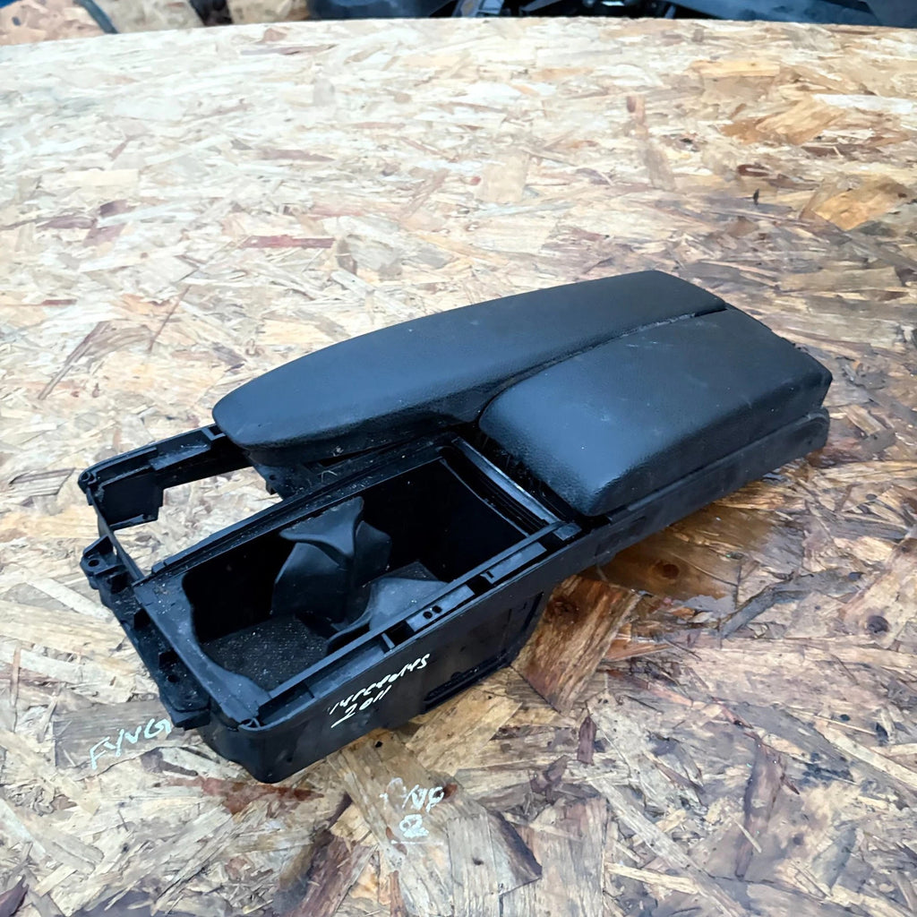 Mercedes-Benz C-Class W204 C280 C300 2008-2014 Console Armrest Compartment