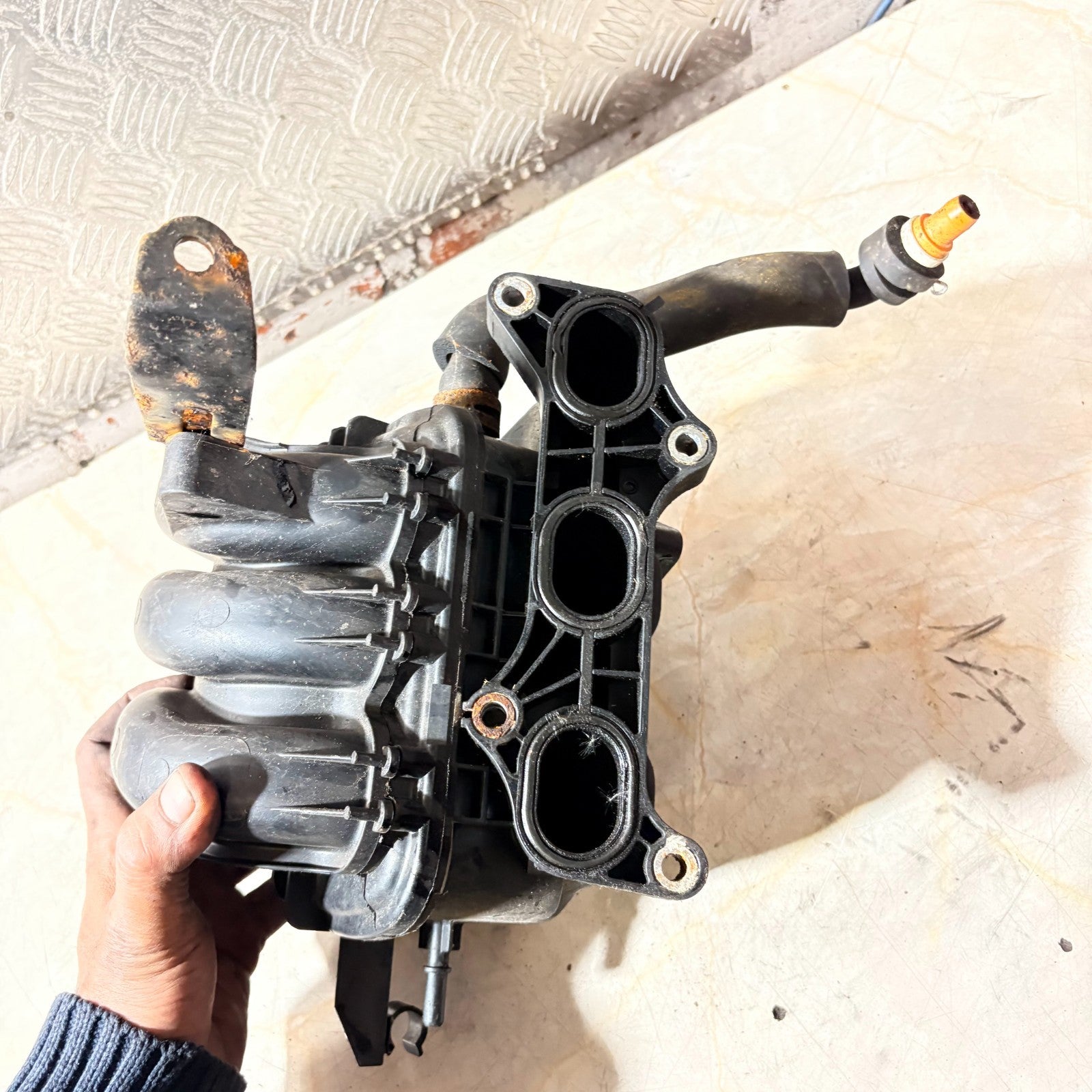 Citroen C1 (2005-2008) 1.0 Petrol 50kW 5-Door Intake Manifold