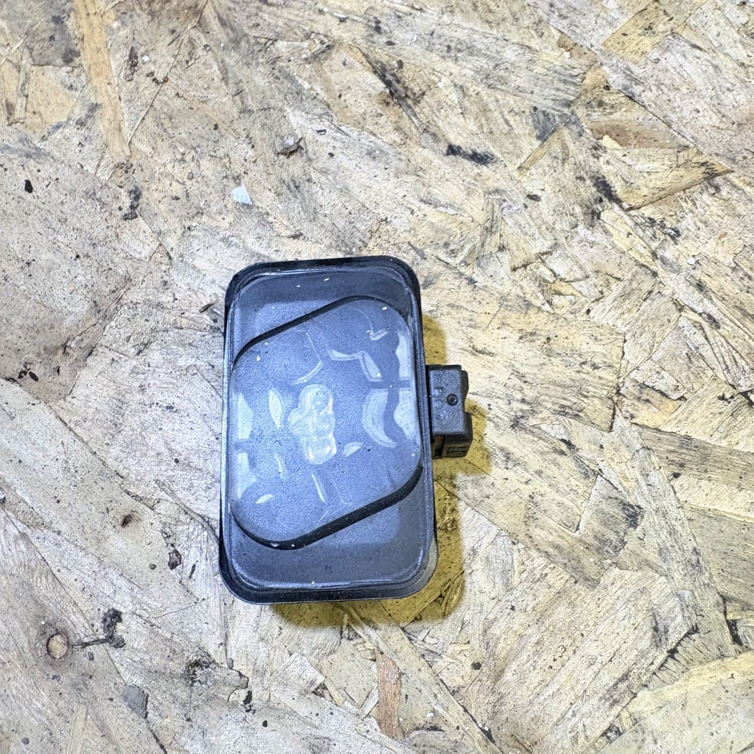 PEUGEOT 407sw HDI 2.0cc RAIN SENSOR
