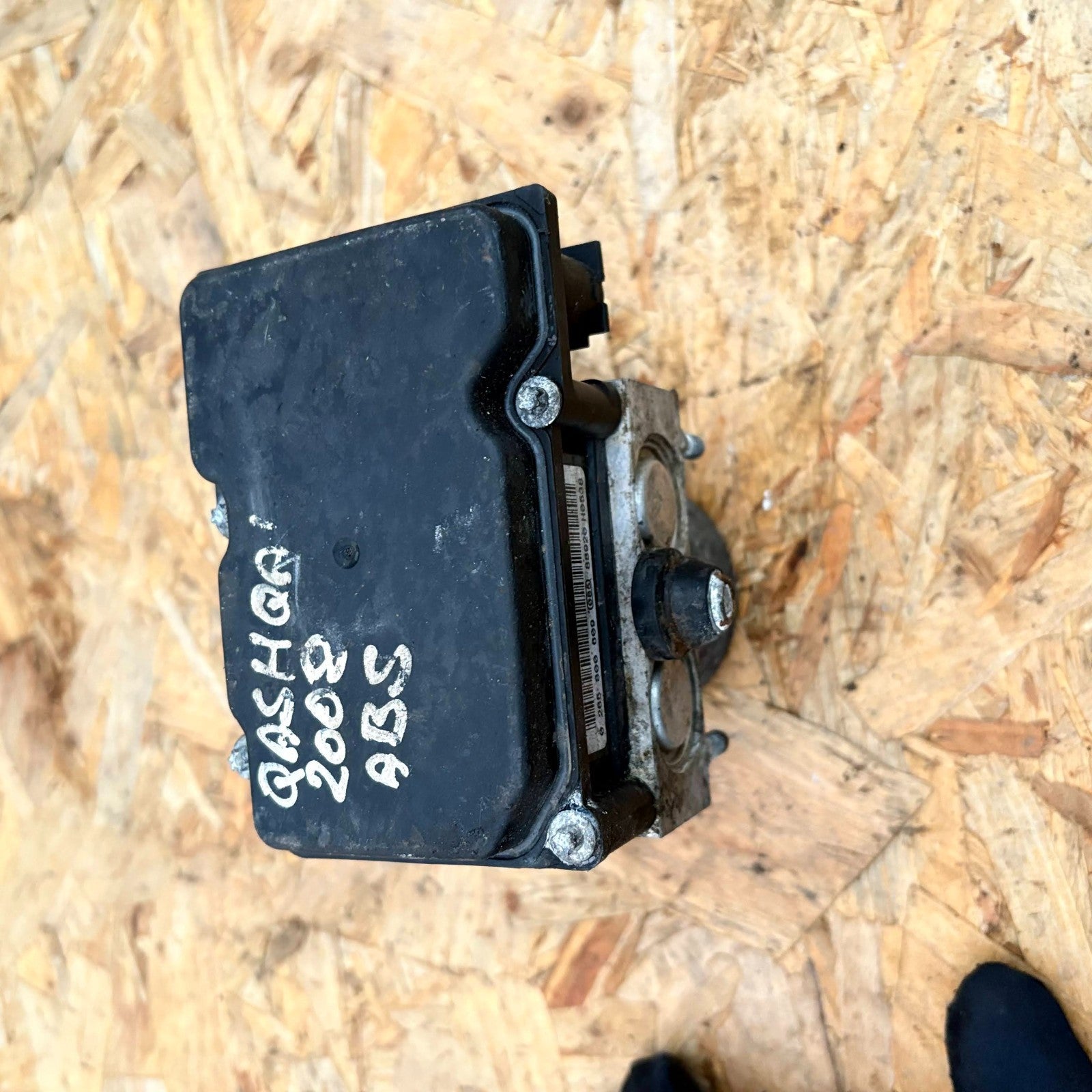 Nissan Qashqai J10 2007-2010 ABS Pump Modulator ECU Bosch 0265800609 47660JD000