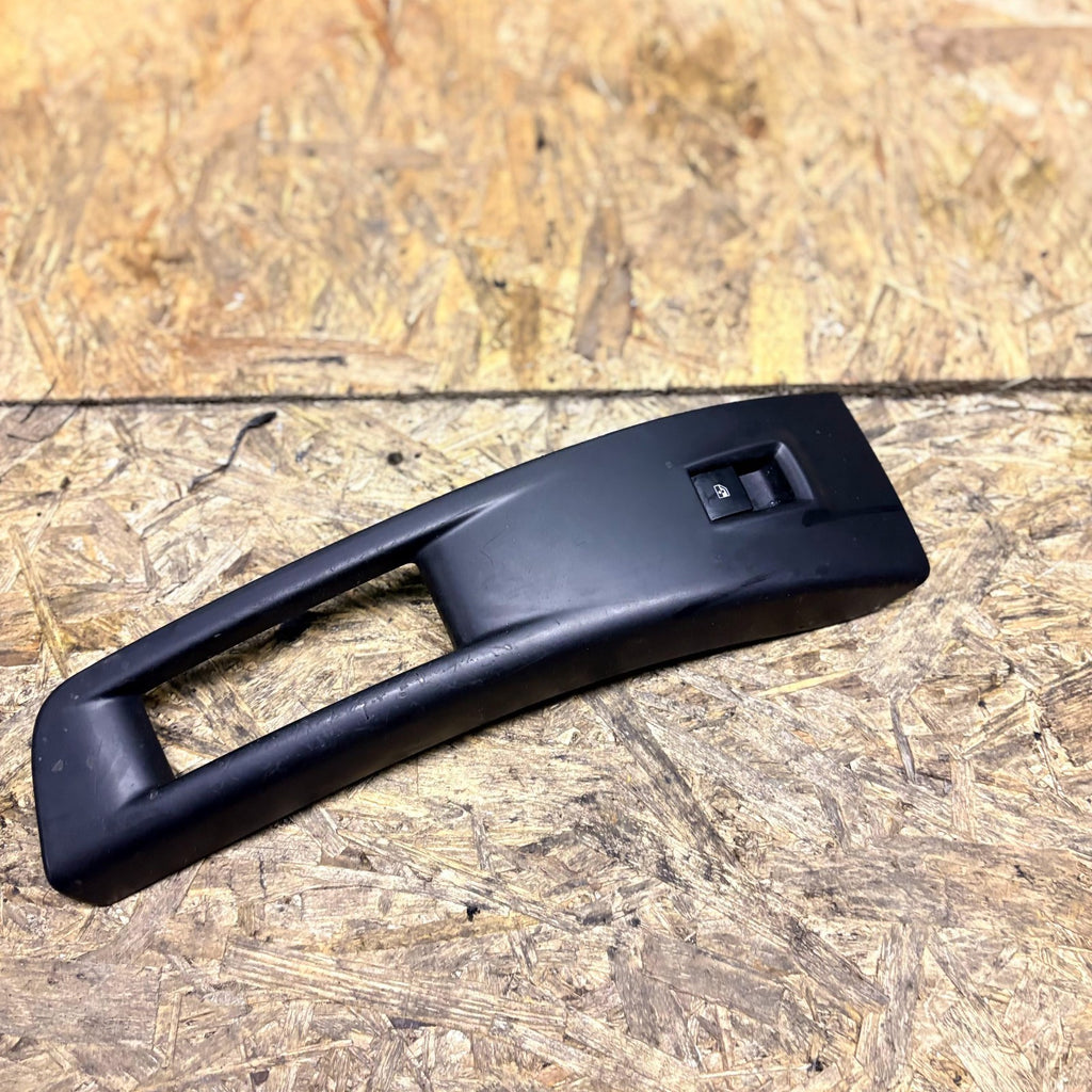 Vauxhall Opel Meriva B 2010-2017 Window Switch Door Pull Trim LH 13266044