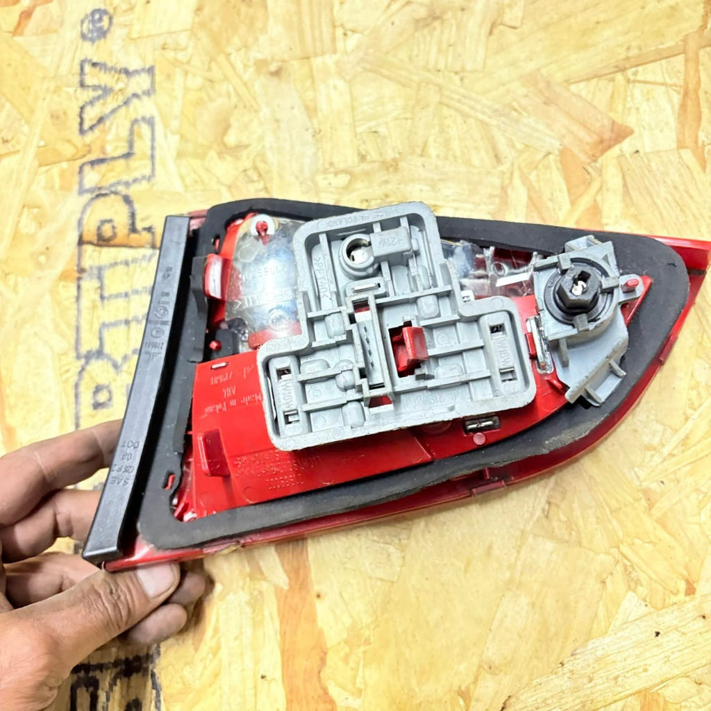Audi A4/S4 2008-2015 A4 Allroad 2010-2016 Rear Inner Tail Light Left 8K9945093