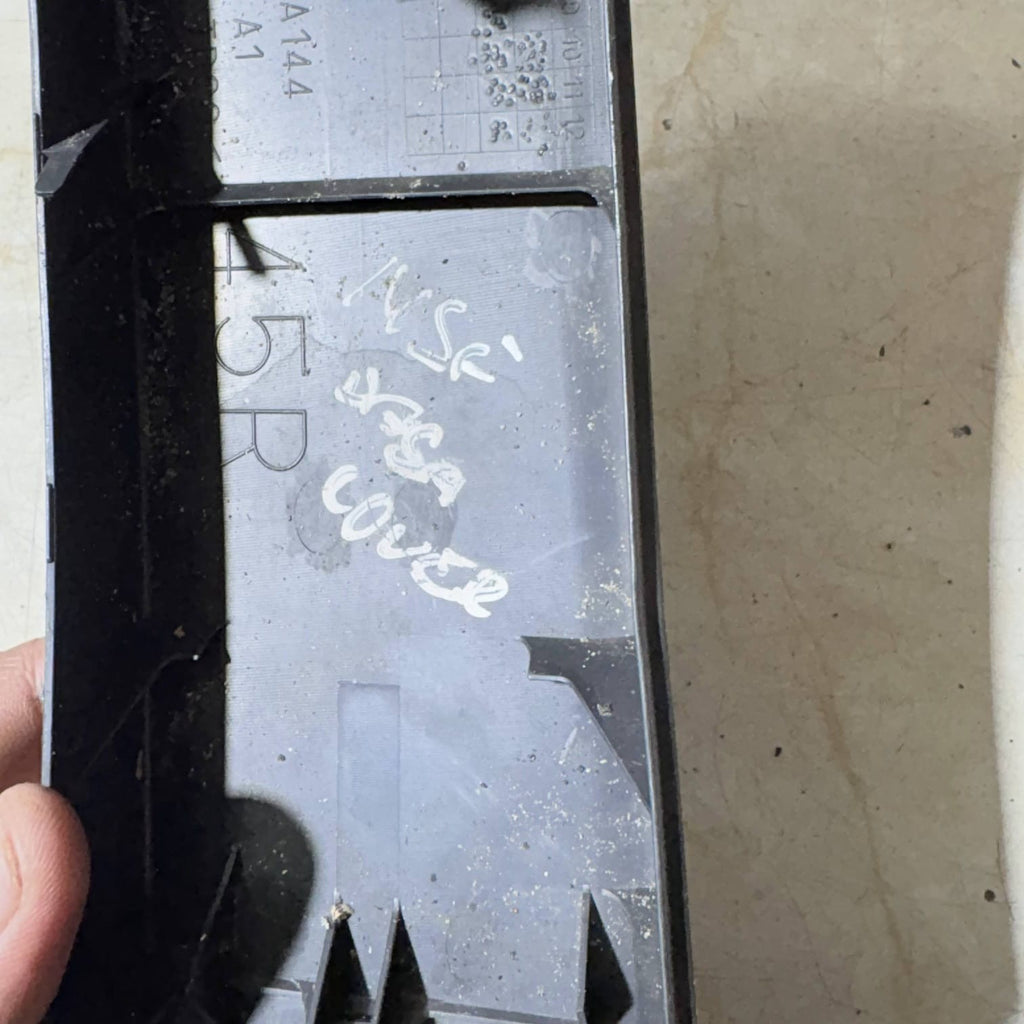 MITSUBISHI OUTLANDER MK2 INTERIOR PANEL COVER TRIM 8002A144 NSF