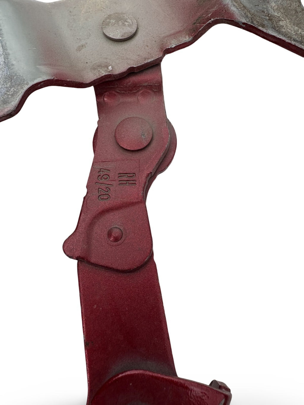 CUPRA FORMENTOR PAIR OF BONNET HINGES FRONT LEFT AND RIGHT 5FF823302 2021