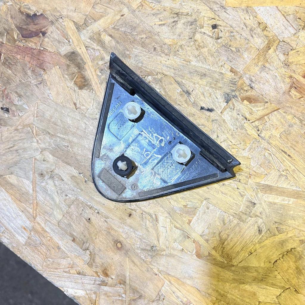 Nissan Juke F15 2011-2017 Rear Left Passenger Quarter Corner Trim 78127-1KA0A