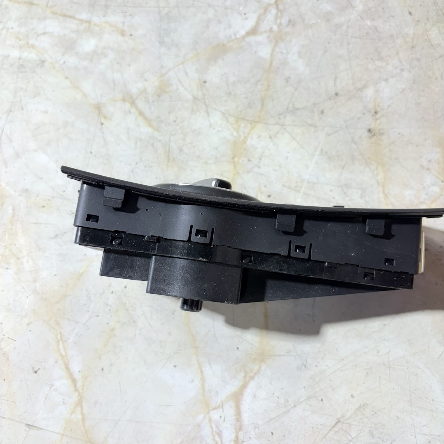 HYUNDAI I40 HEADLIGHT CONTROL SWITCH 2017 TO 2015 933003Z970
