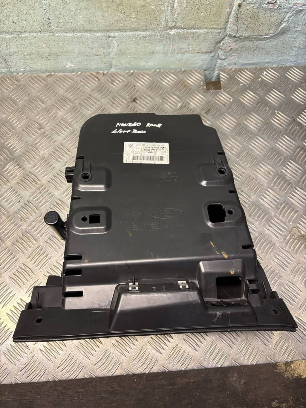 FORD MONDEO MK4 2008 GLOVE BOX (PASSENGER SIDE) 7S71-A06010