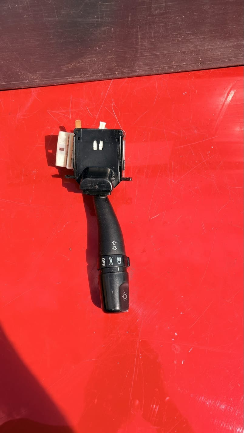 Steering Column Switch Left NTY Fits HYUNDAI Accent II 2006 93420-25110