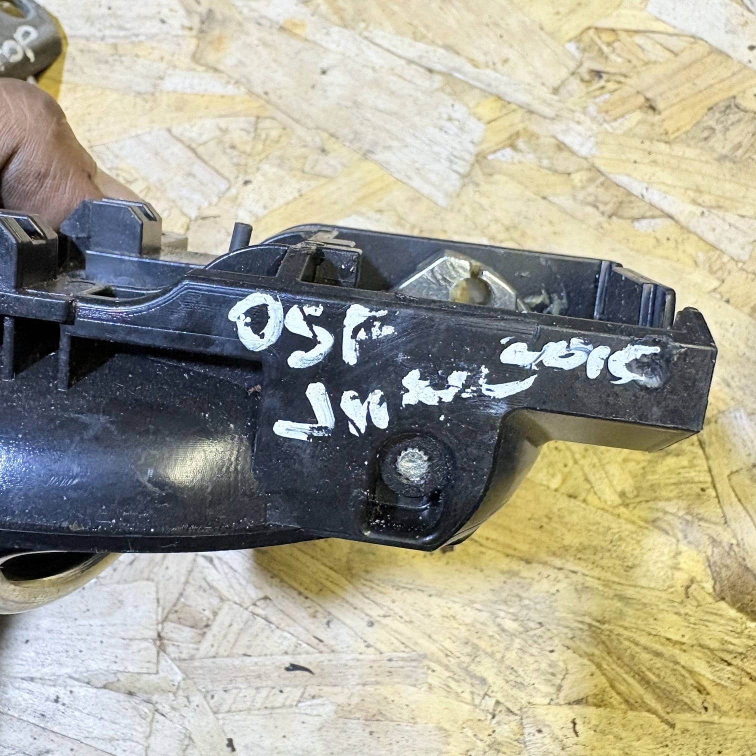 NISSAN JUKE INTERIOR DOOR HANDLE 80670BA61A 0SR