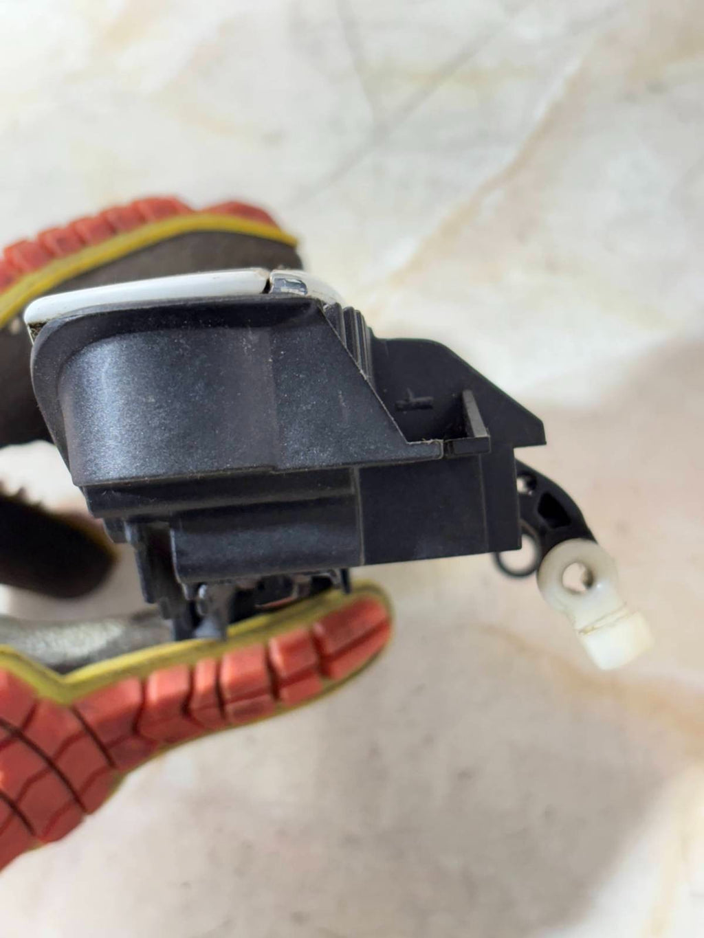 AUDI A3 8P 2010 PASSENGER SIDE FRON TEXTERIOR DOOR HANDLE 480839885