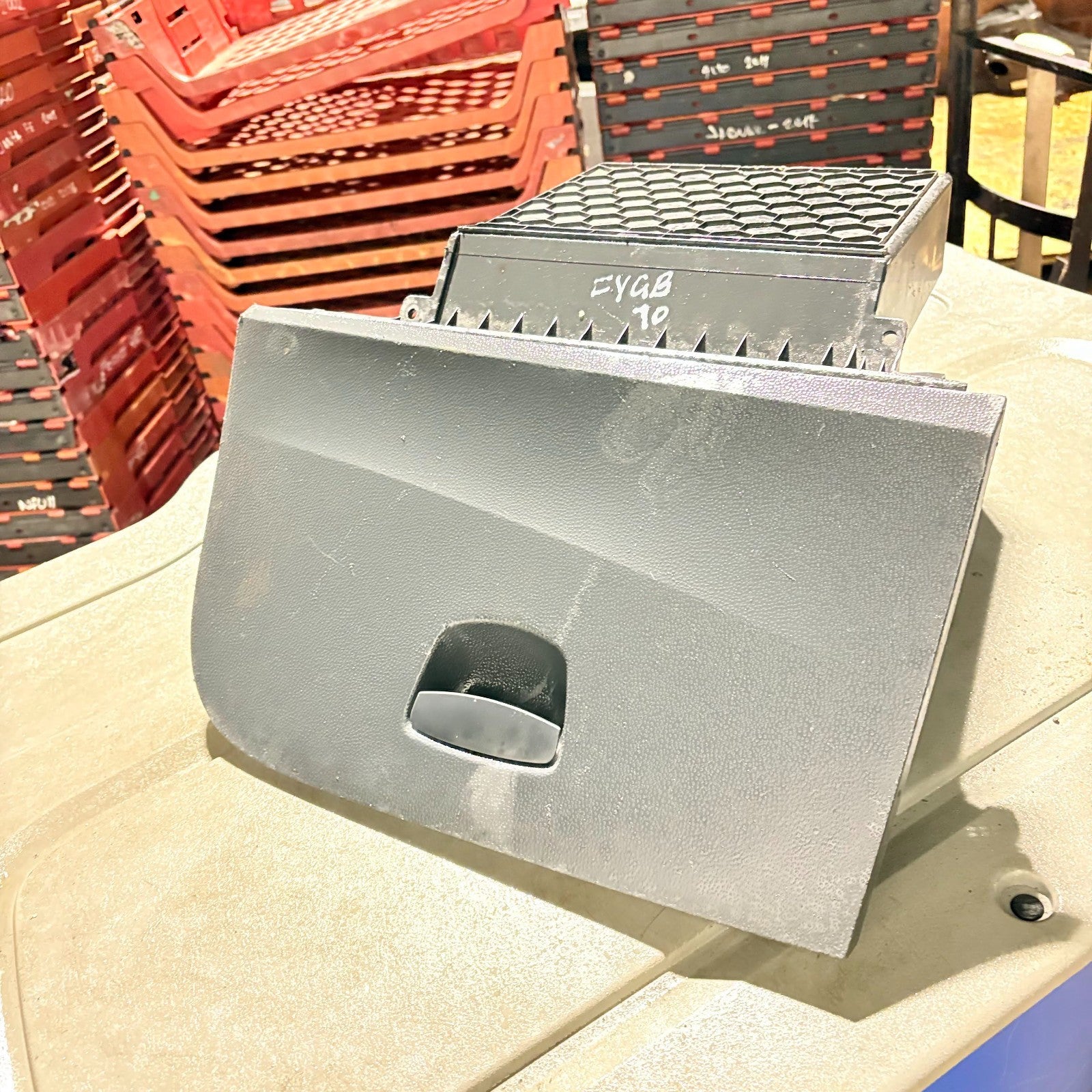 SEAT IBIZA GLOVEBOX STORAGE COMPARTMENT 6J2.857.103A 2009-2015