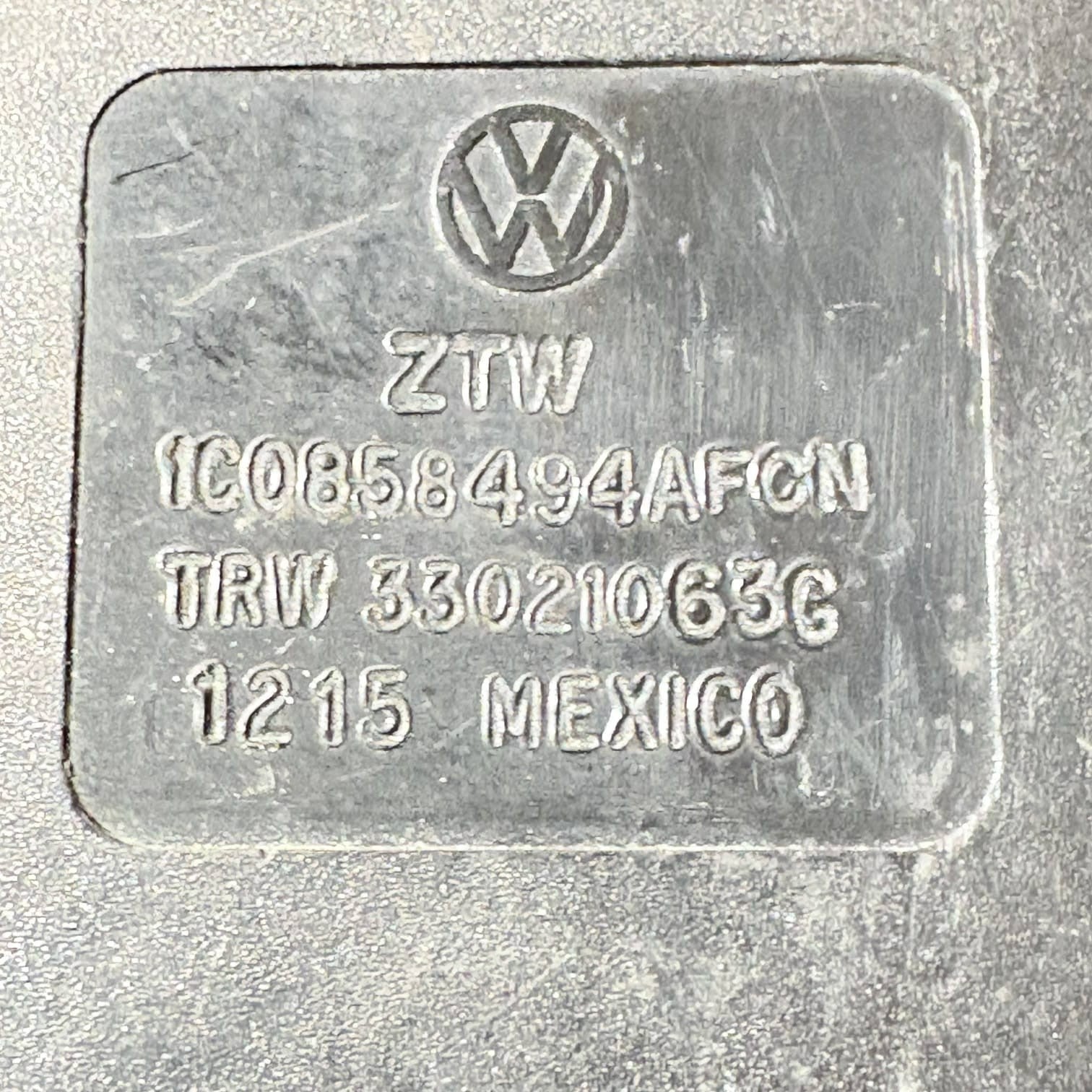VW BEETLE 9C 1998-2011 3 DOOR REAR RIGHT DRIVER SIDE SEAT BELT BUCKLE 1C0858494