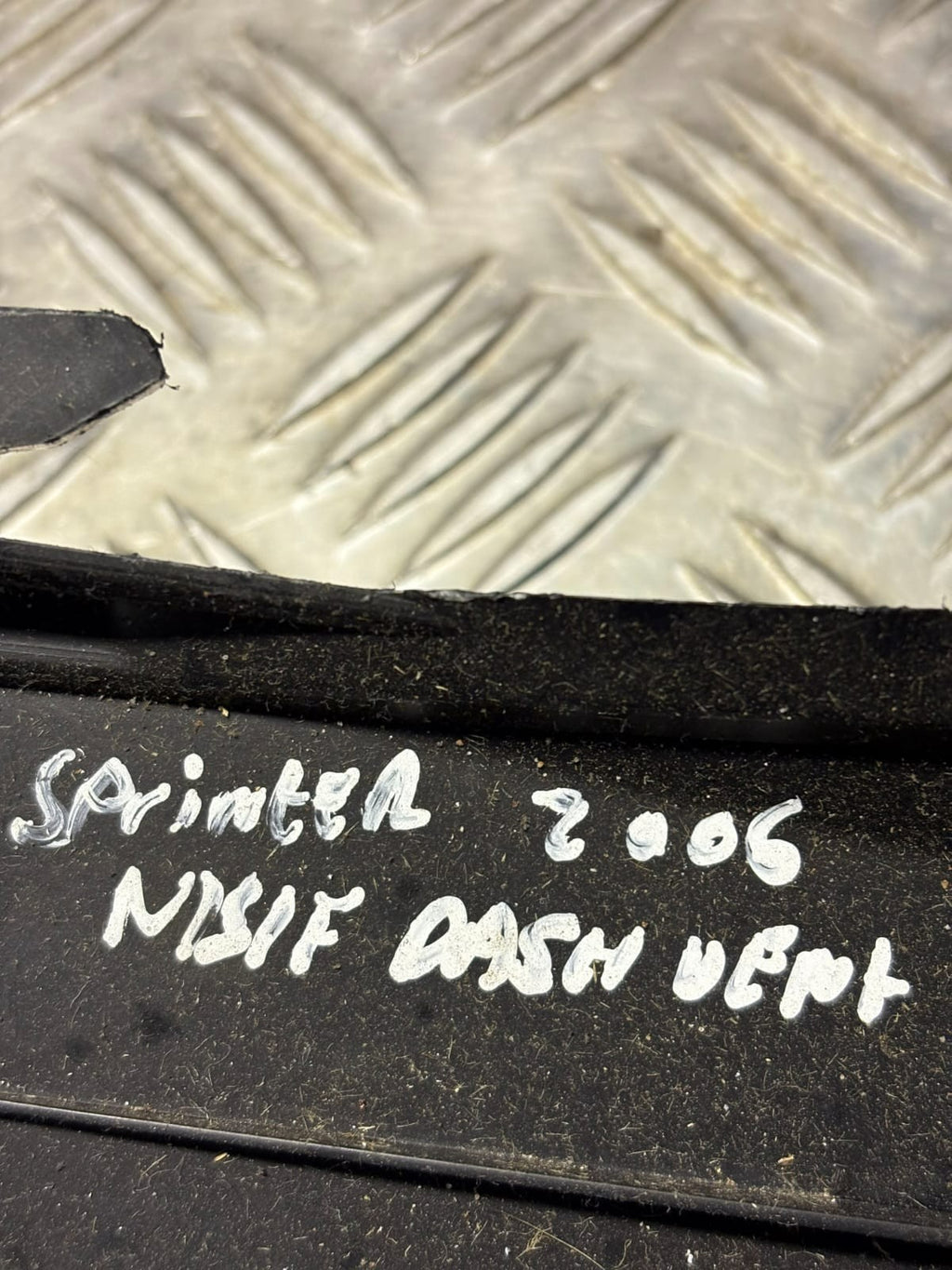 Mercedes Sprinter W906 Left Dash Heater AC Air Vent Grille 06-18 A9068300654
