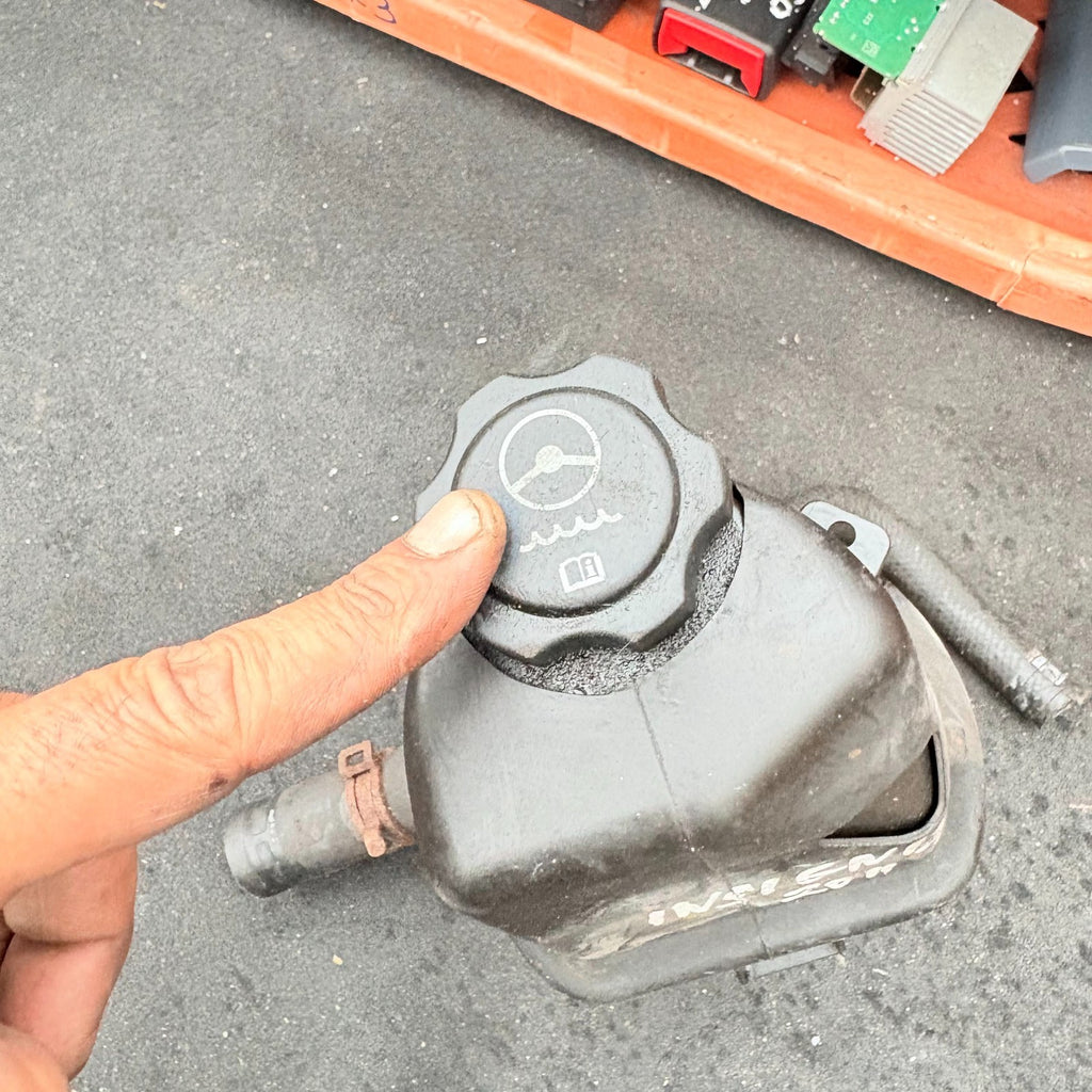 VAUXHALL INSIGNIA A 2008-2017 POWER STEERING FLUID TANK
