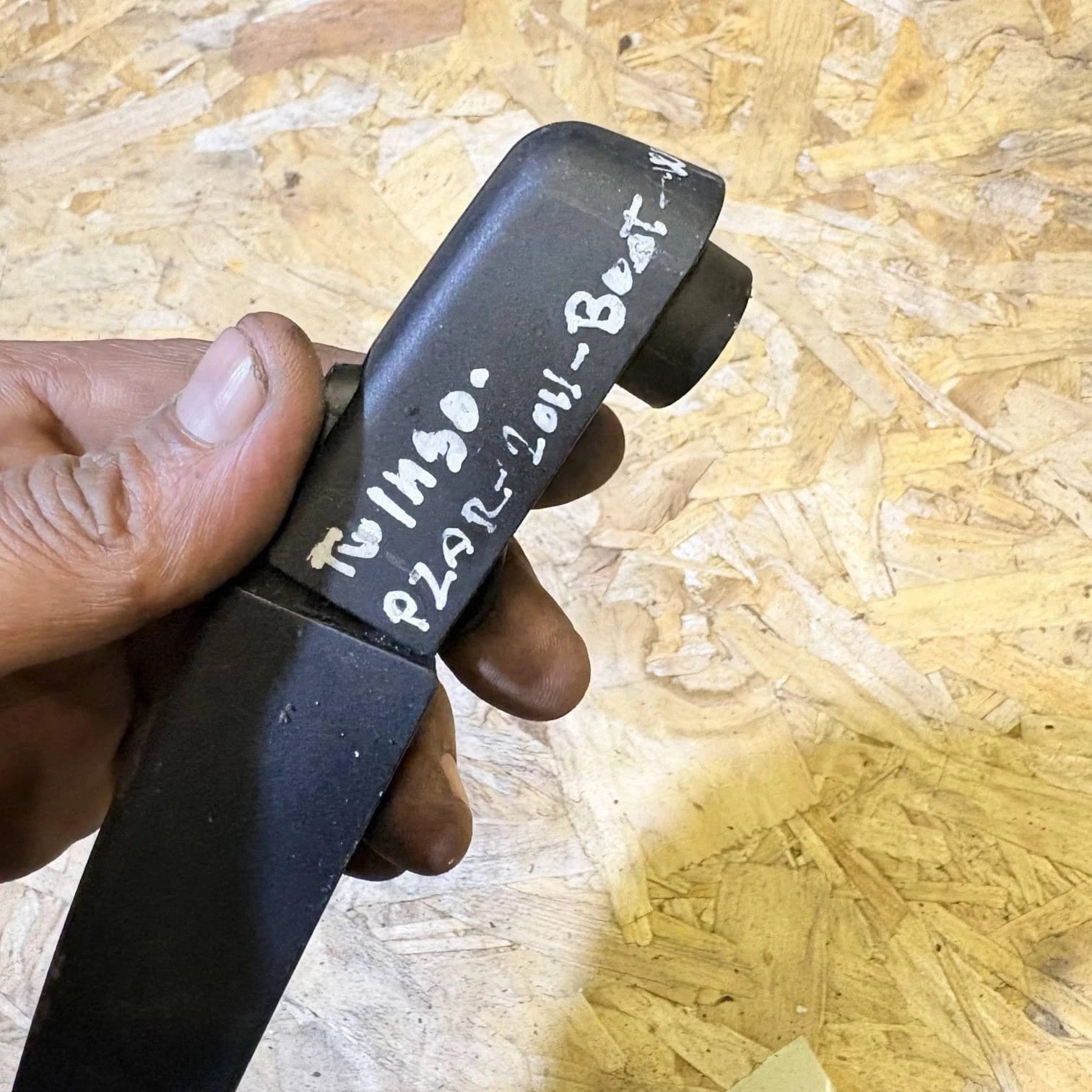 Renault Twingo 2011 Rear Wiper Arm Part