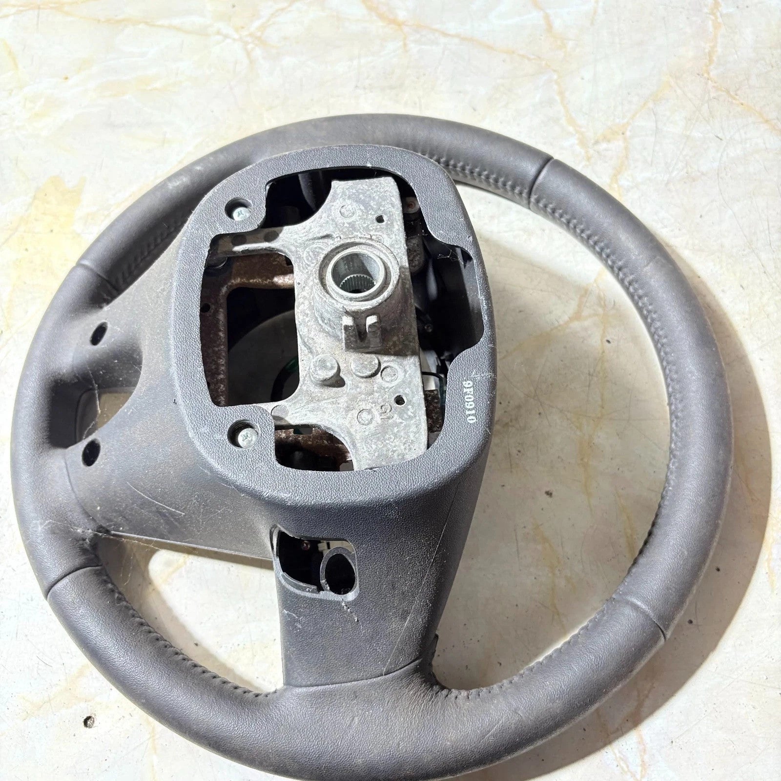 2011-2014 Kia Rio Mk3 UB Multifunction Steering Wheel Audio Buttons