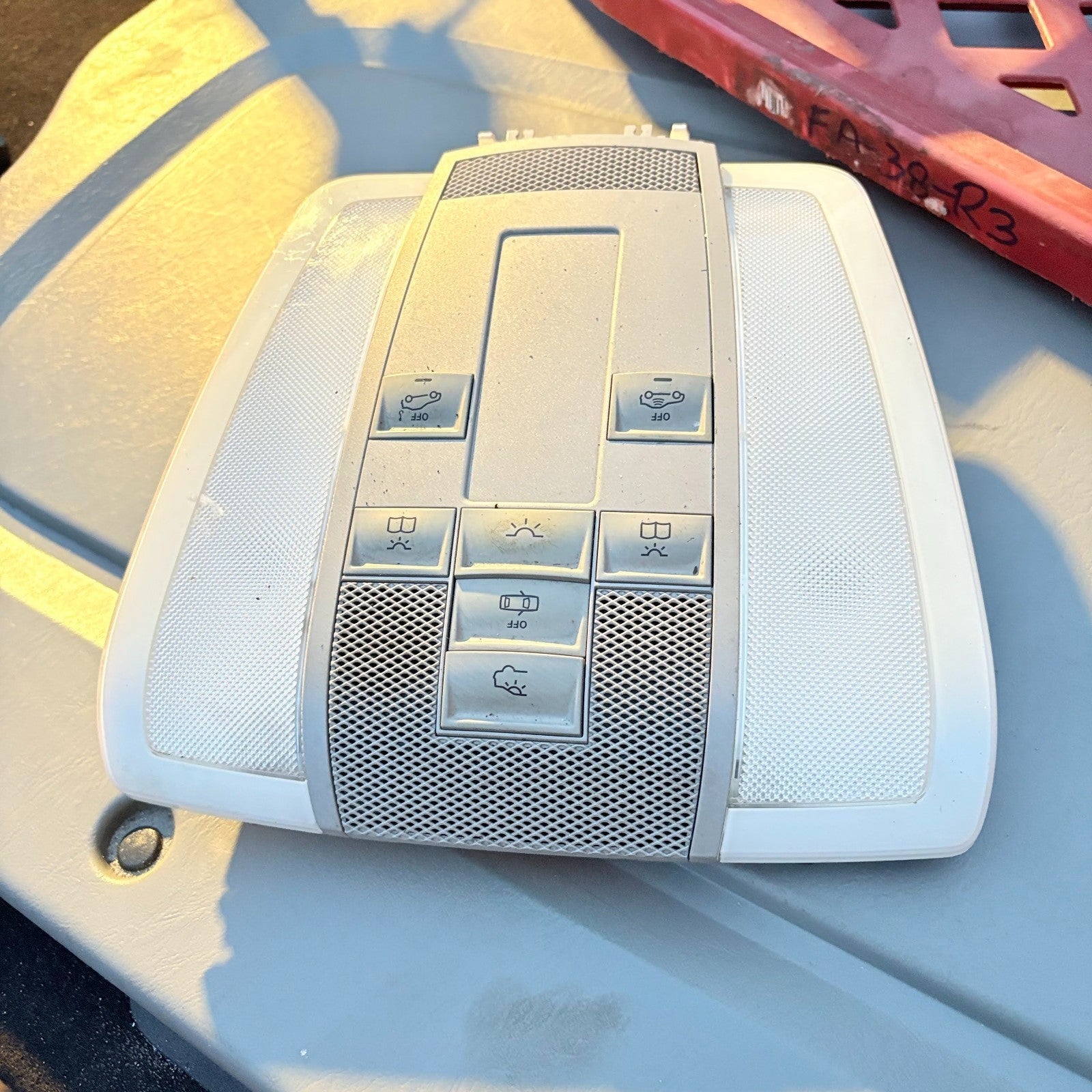 Mercedes C Class W204 S204 C204 Front Interior Roof Reading Light A2048702758