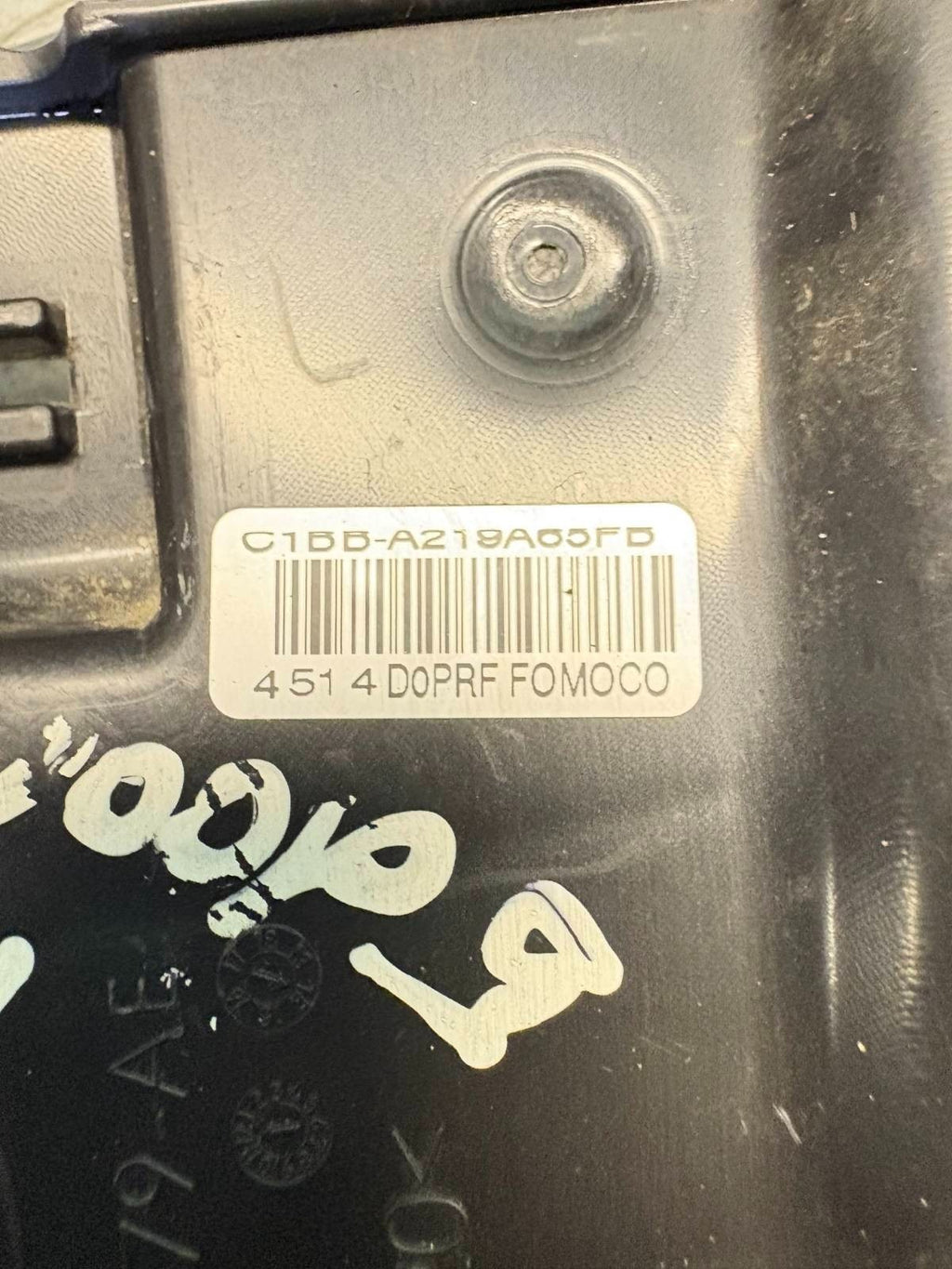 FORD C-MAX 2010–15 N/S PASSENGER FRONT DOOR LOCK MECHANISM AM5A-U21813-DE