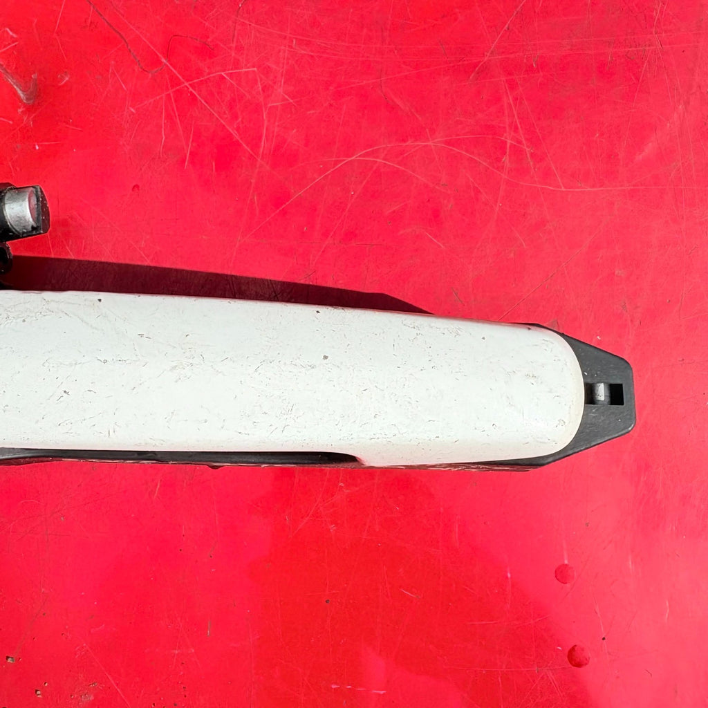 SUZUKI SWIFT EXTERIOR DOOR HANDLE REAR RIGHT DRIVERS OSR 2004-2010