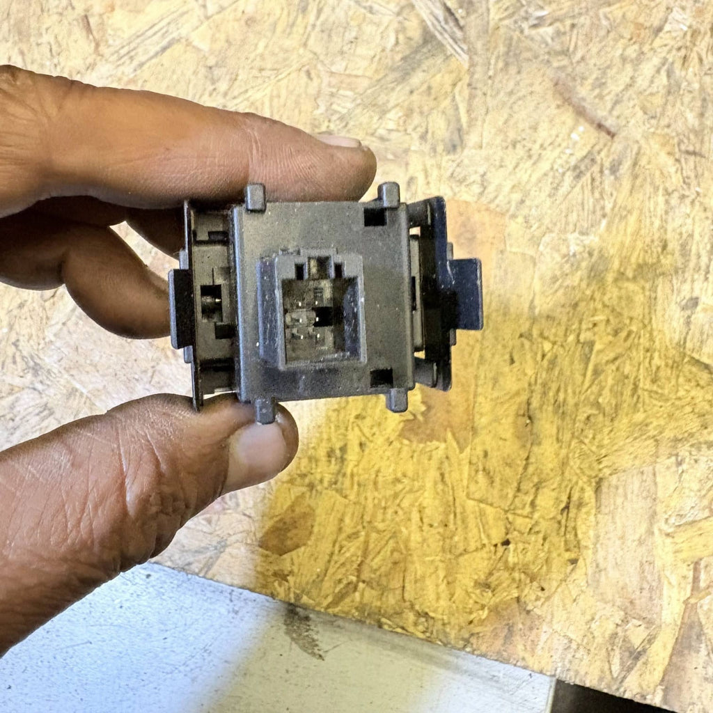 Skoda Fabia Rapid Headlight Range Level Adjustment Switch 5JA941333A 2018