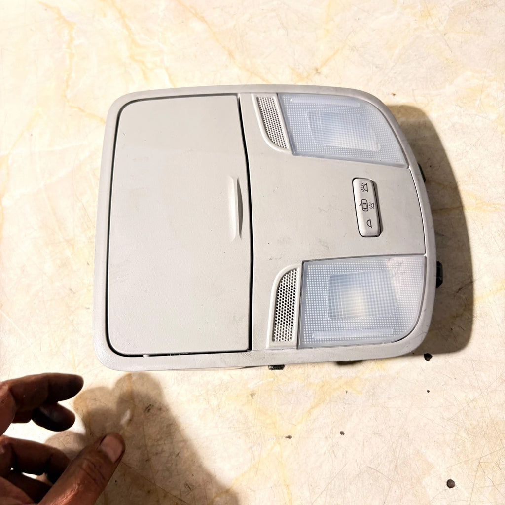 HYUNDAI KONA EV 2018-2021 INTERIOR LIGHT FRONT ROOF 92800-F2000