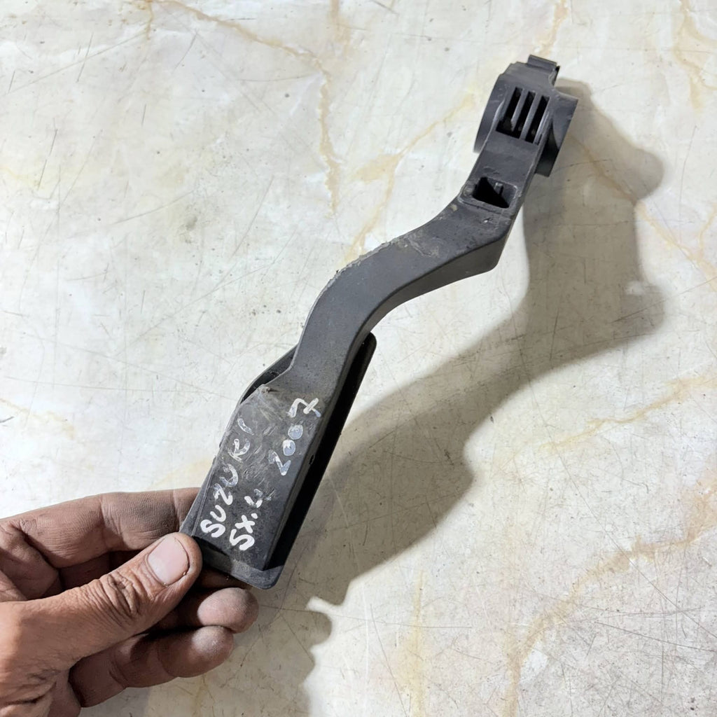 Suzuki SX4 06-14 Accelerator Throttle Pedal Assembly 49400-79J40 1.6