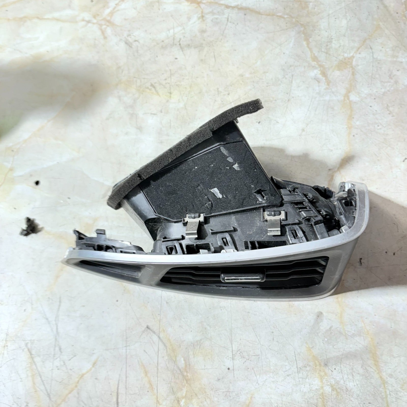 FORD FOCUS MK3 DASH AIR VENT PASSENGER FRONT LEFT SIDE 2010-2018