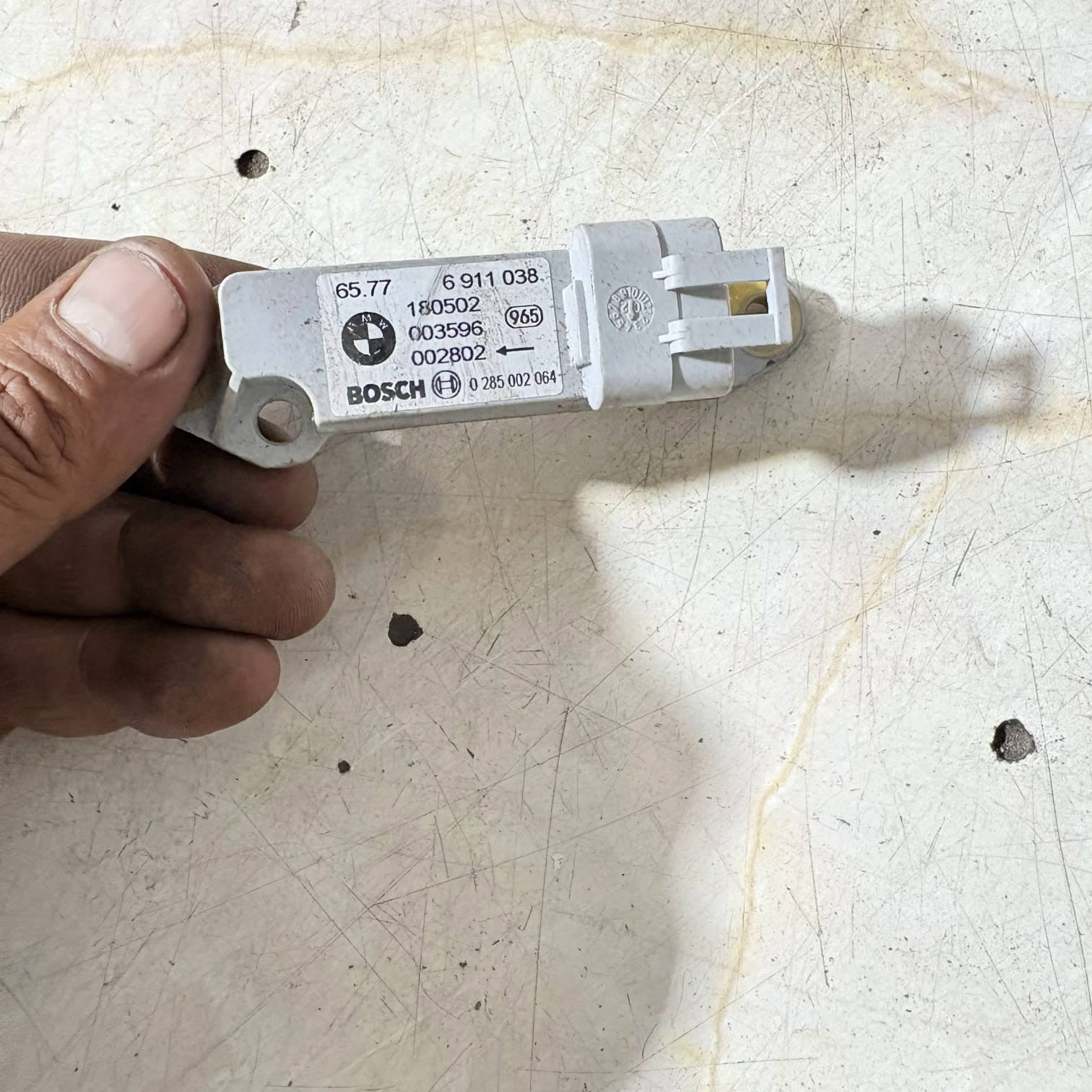 BMW X5 Series E46 E53 Airbag Side Impact Crash Sensor Bosch 6911038 NSF