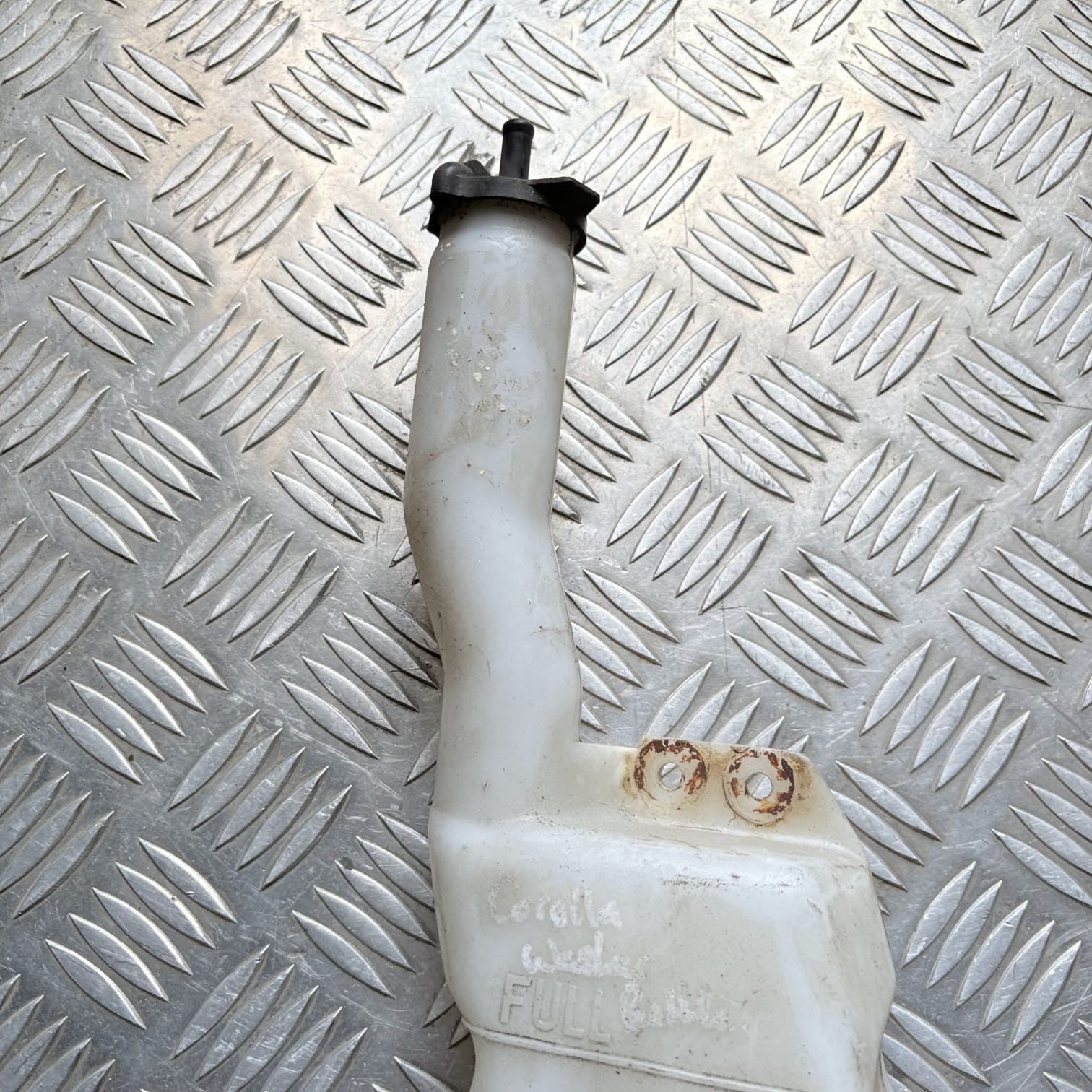 16480-22040 Coolant Reservoir Toyota Corolla (2001) 1.6 B 81KW 3P