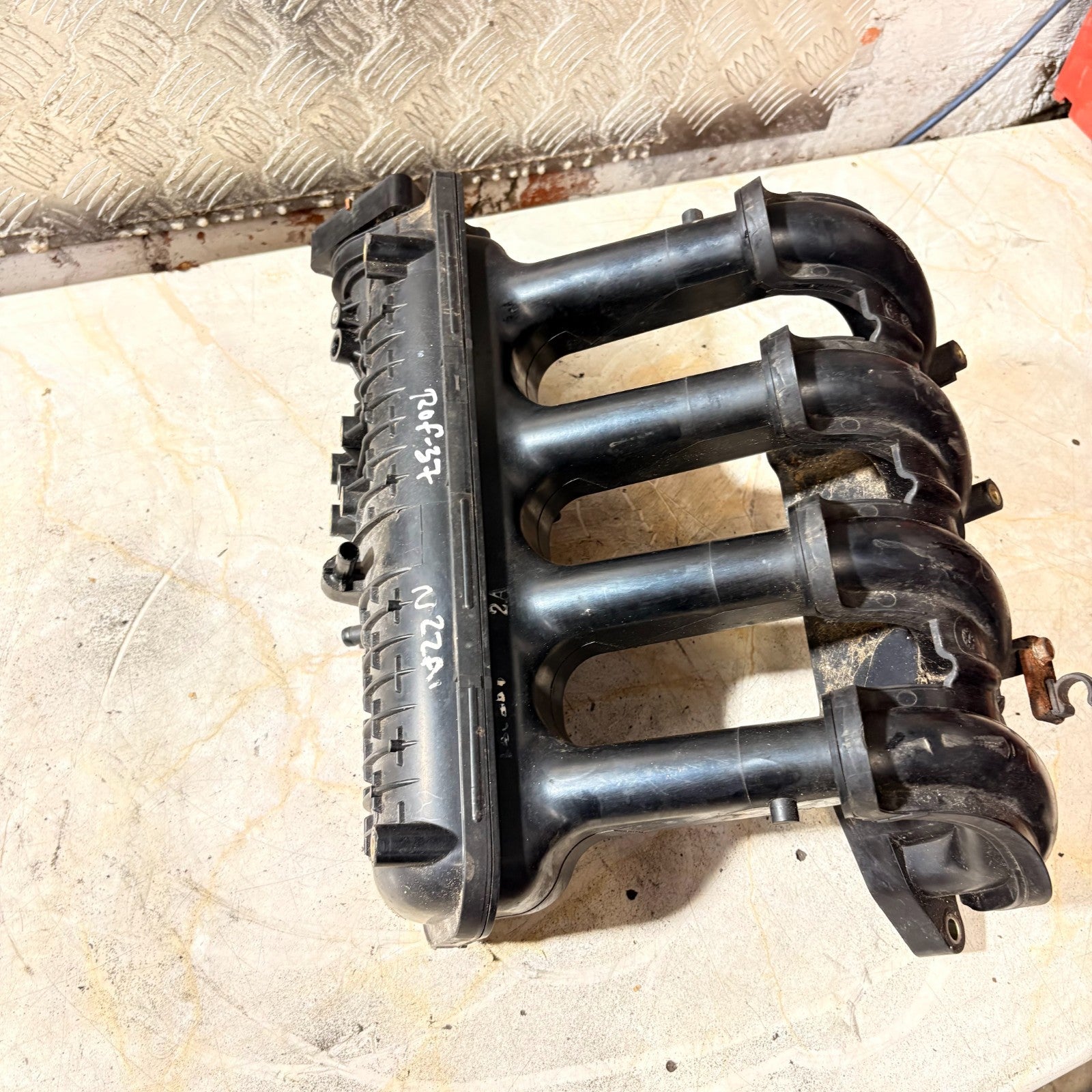 HONDA JAZZ 2002-2008 MK2 INLET MANIFOLD/INTAKE MANIFOLD 1.2 PETROL