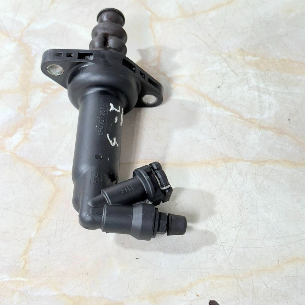 Seat Ibiza 2008 Master Clutch Cylinder 6R0721261
