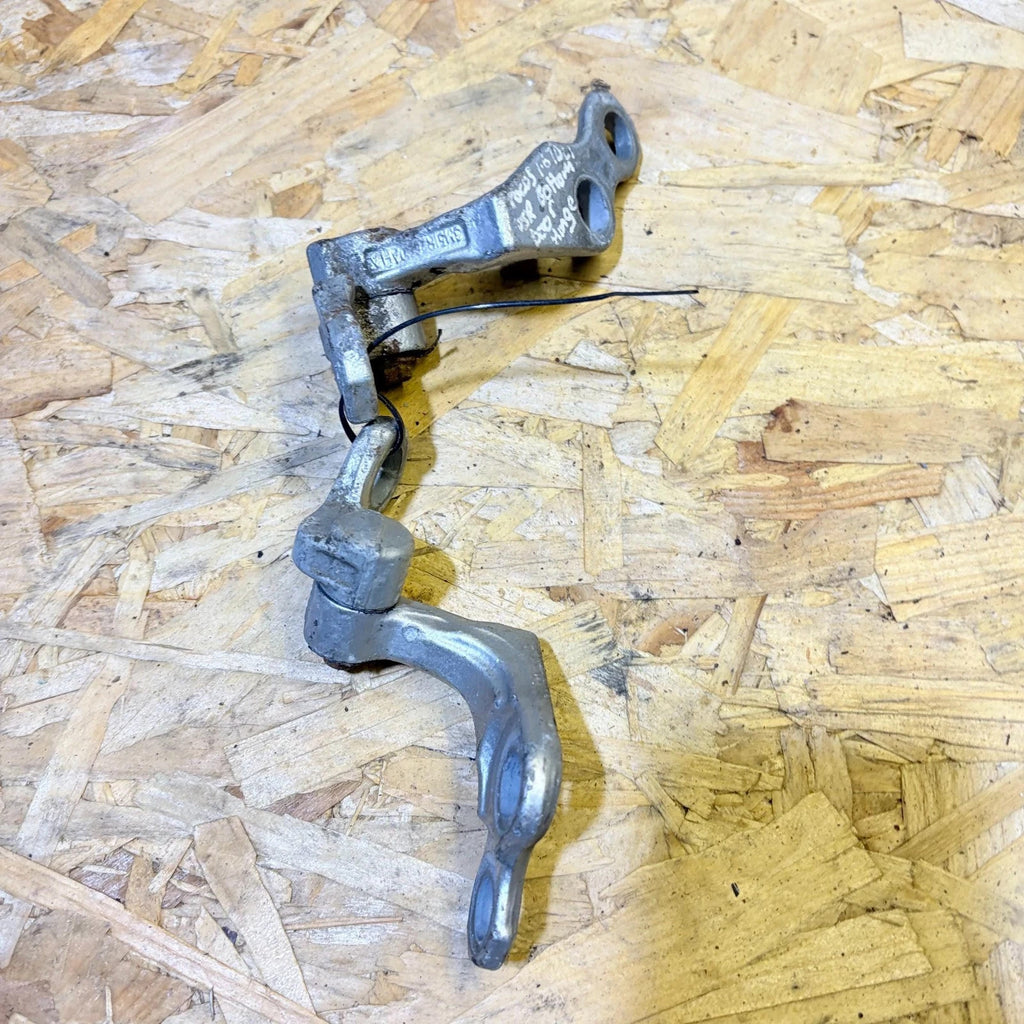 Ford Focus Rear Right Side Door Hinges 2008-2011