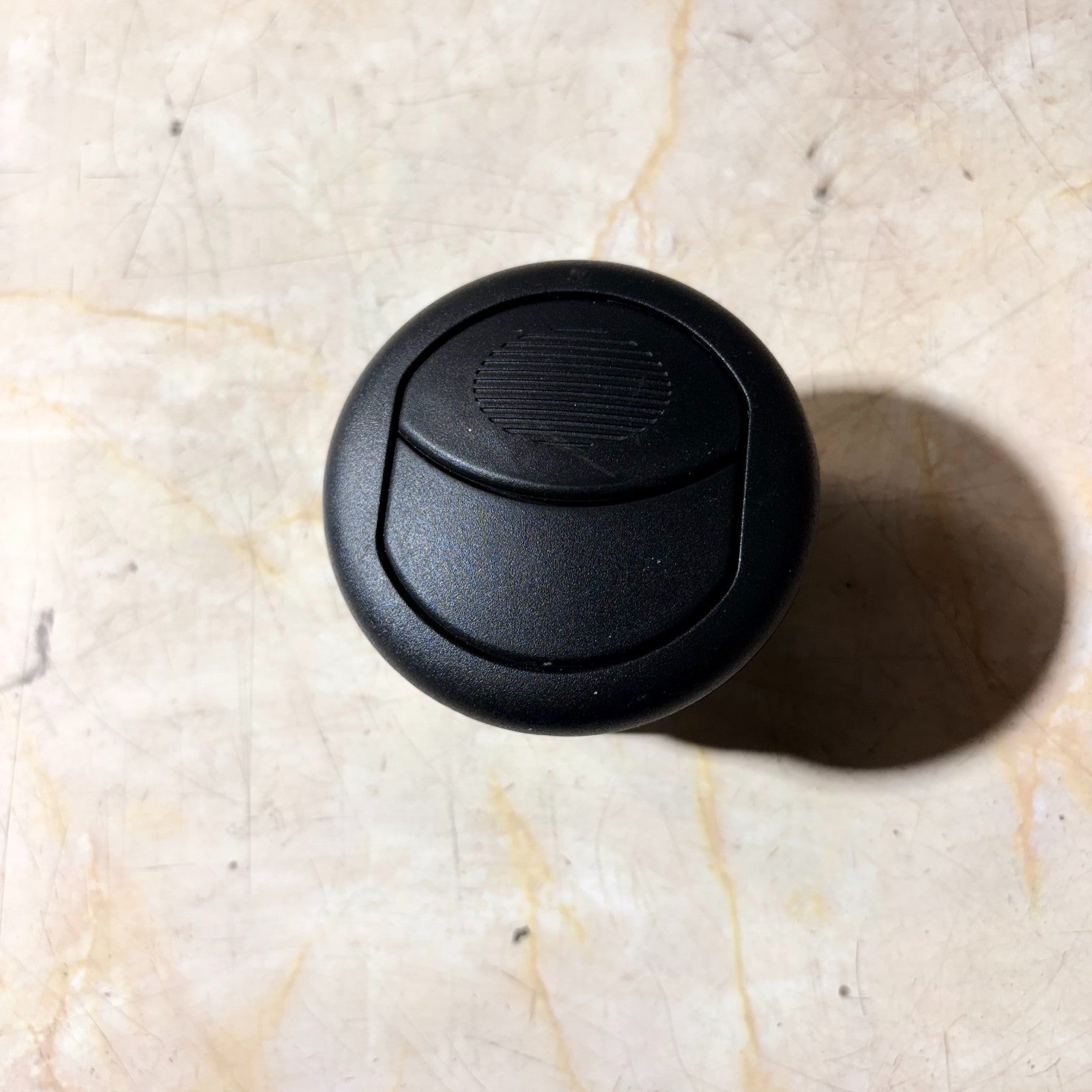 IVECO DAILY 2009-2013 OFFSIDE FRONT RIGHT DRIVER SIDE AIR VENT