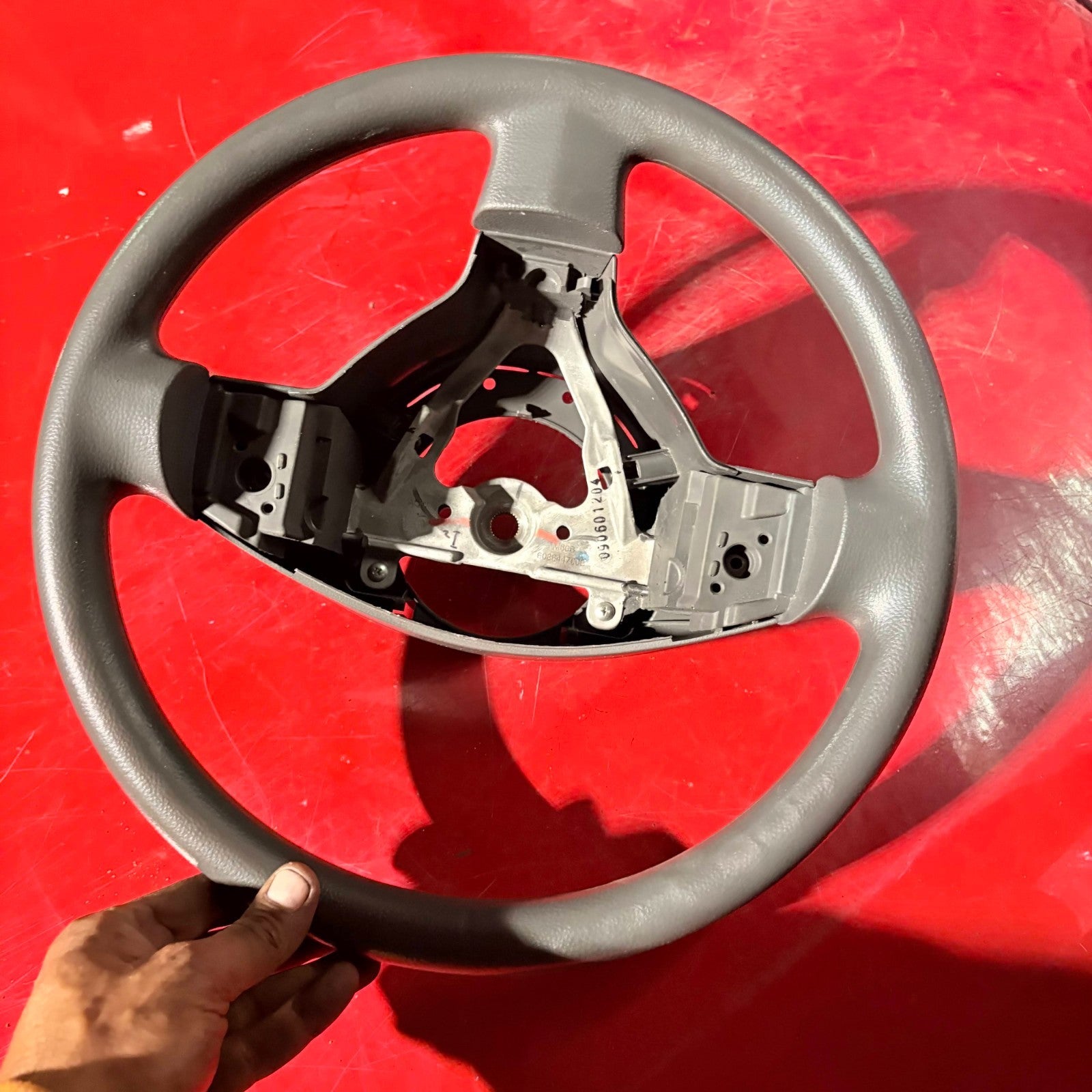 608644700B Sport Steering Wheel for NISSAN PIXO