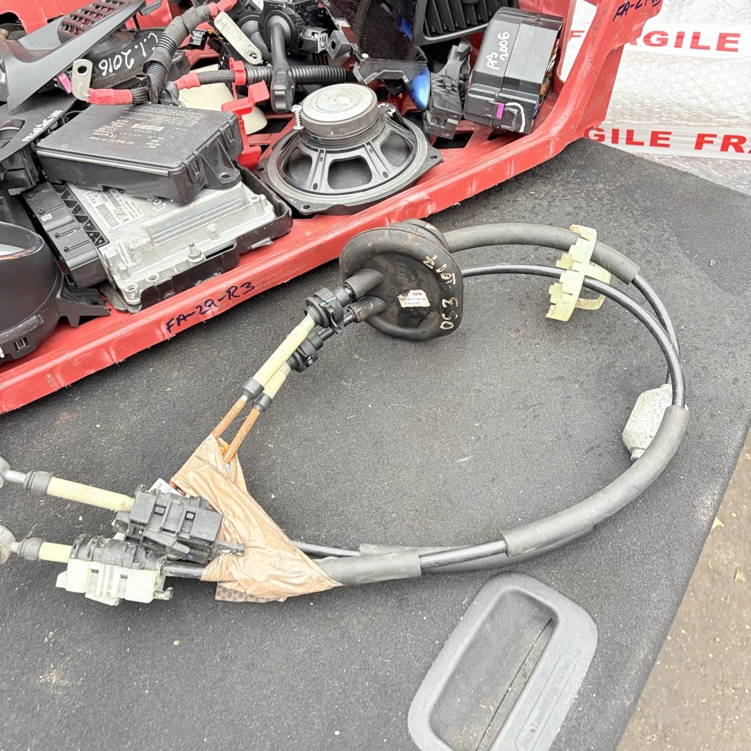 Peugeot 2008 2013-2019 1.6 HDi/BlueHDi Manual Gear Shift Linkage Cables Set